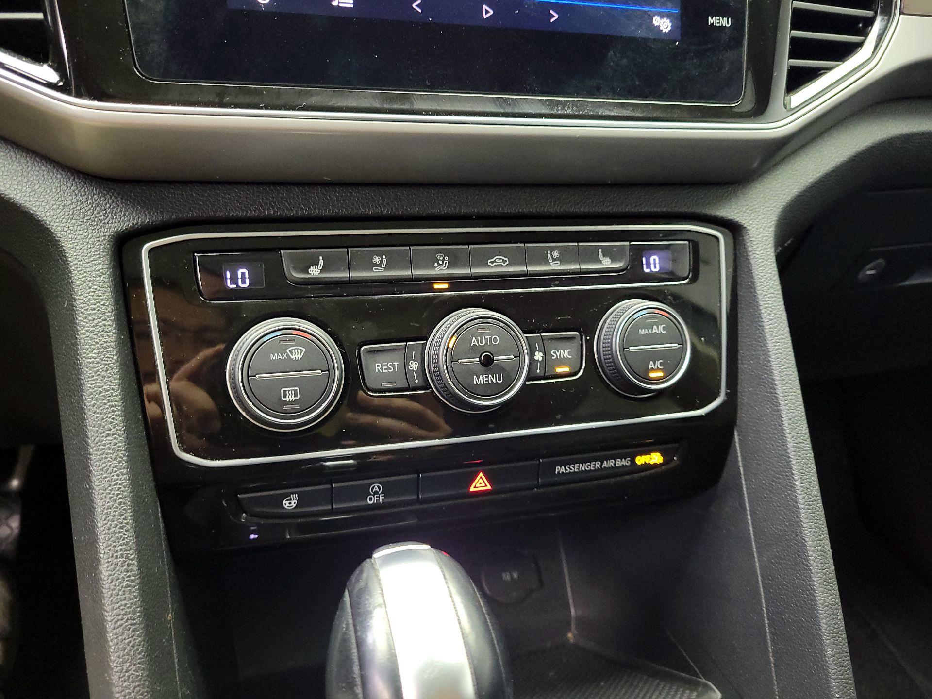 Thumbnail: 2019 Volkswagen Atlas - 16