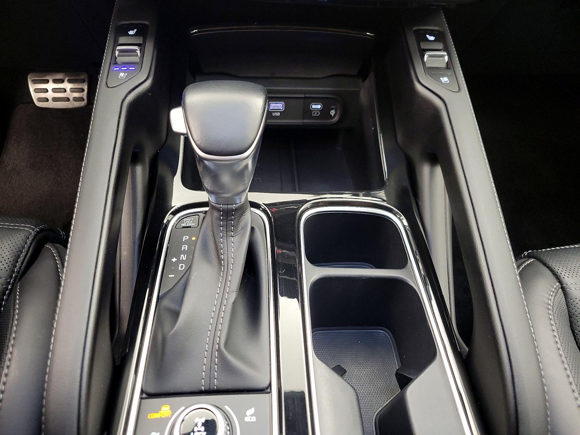 Thumbnail: 2024 Kia Telluride - 18