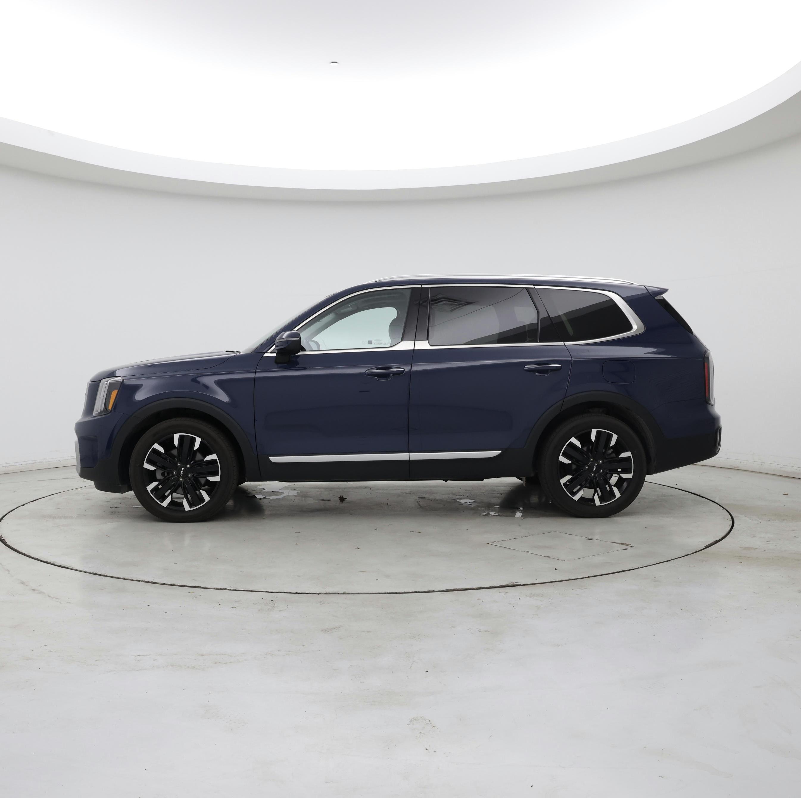 Thumbnail: 2024 Kia Telluride - 3