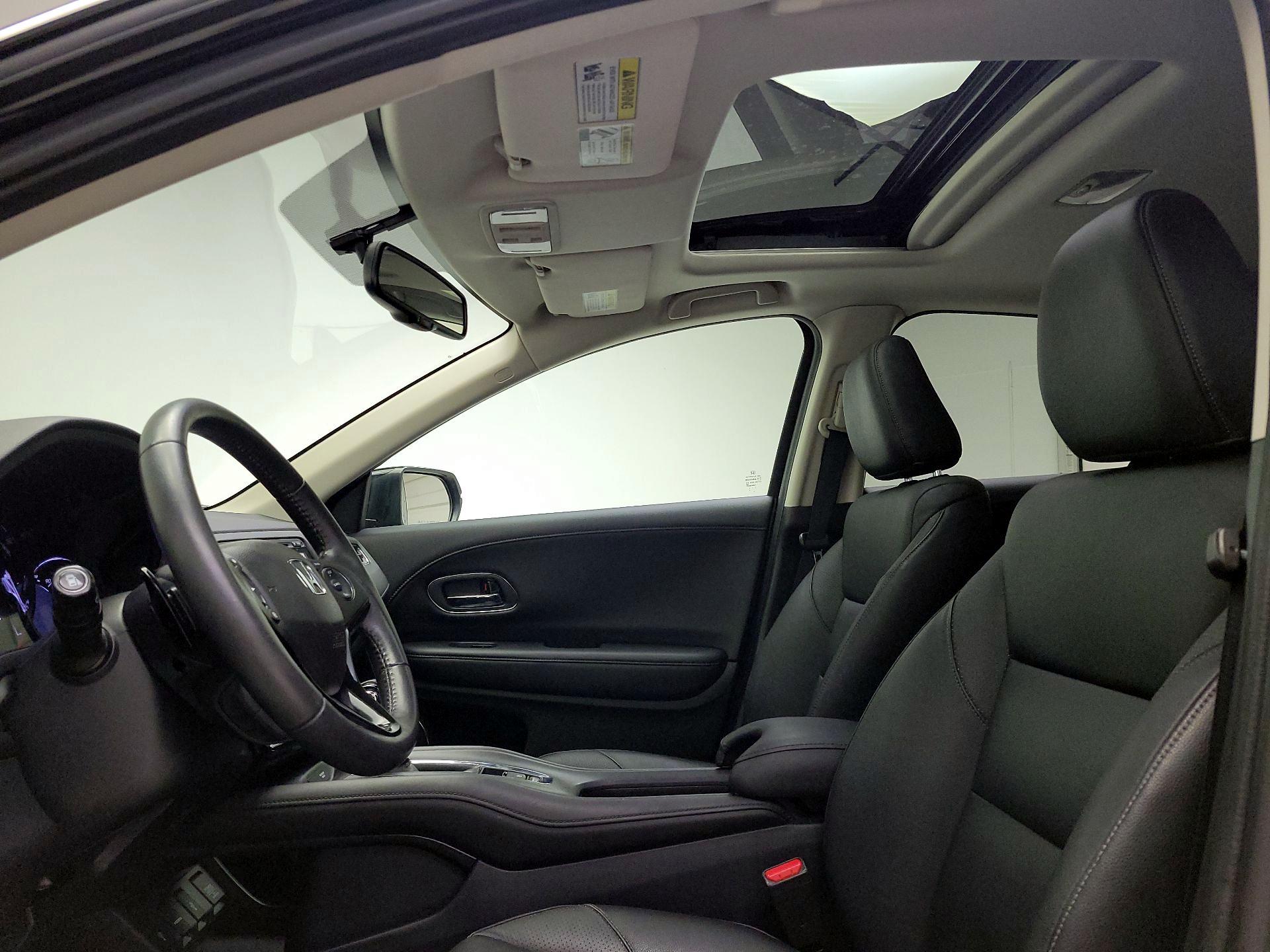 Thumbnail: 2017 Honda HR-V - 18