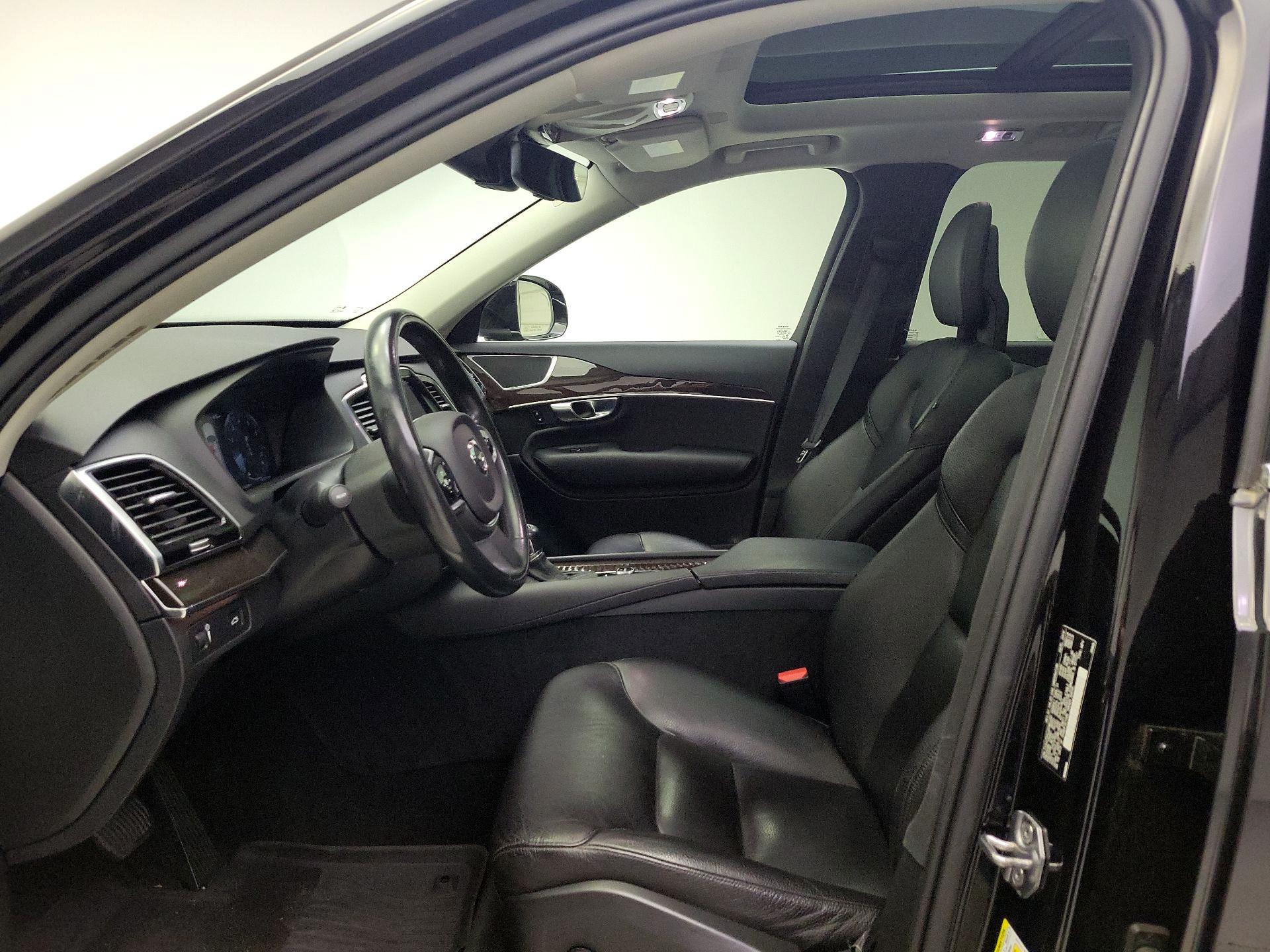 Thumbnail: 2017 Volvo XC90 - 20