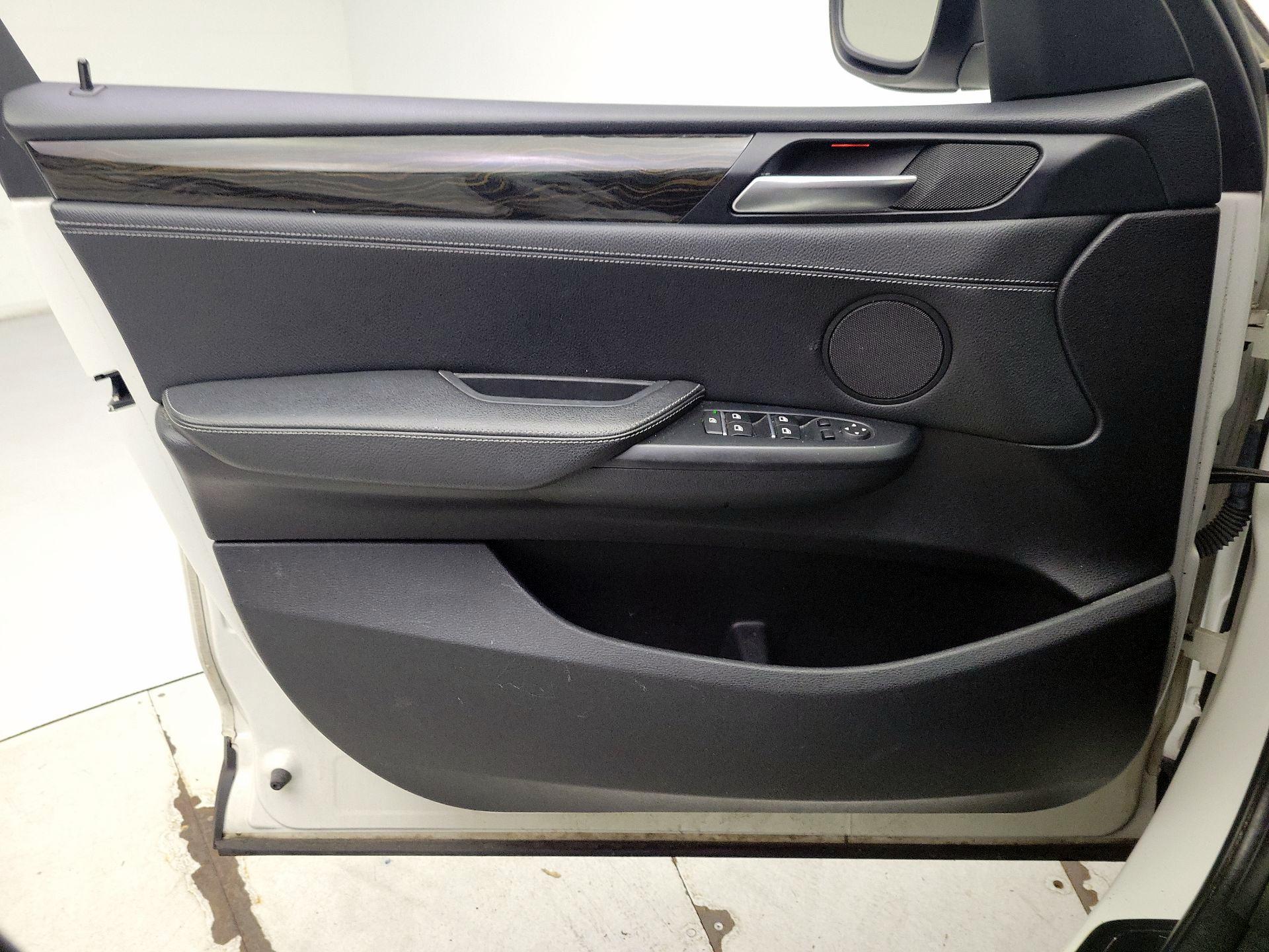 Thumbnail: 2014 BMW X3 - 12
