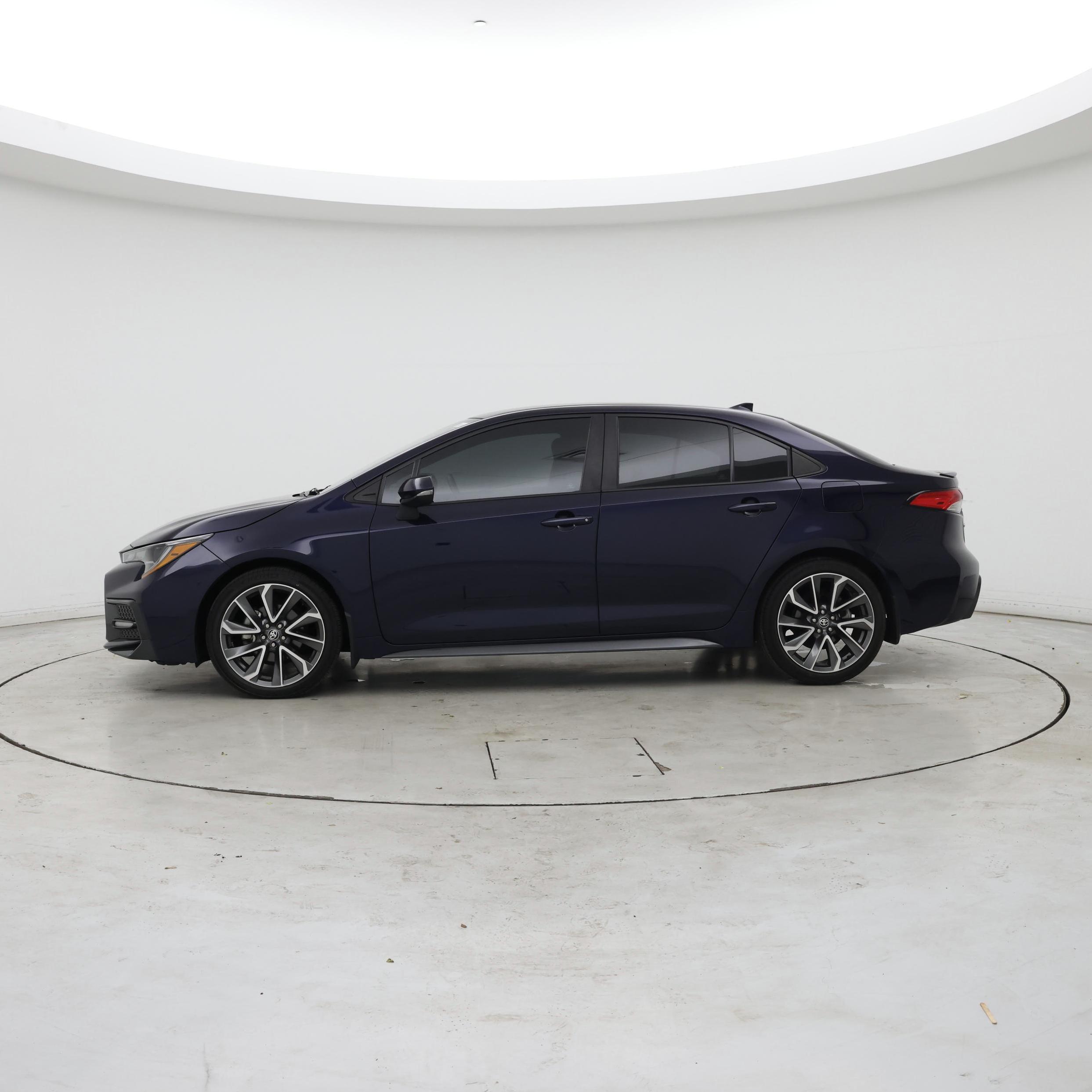 Thumbnail: 2021 Toyota Corolla - 3