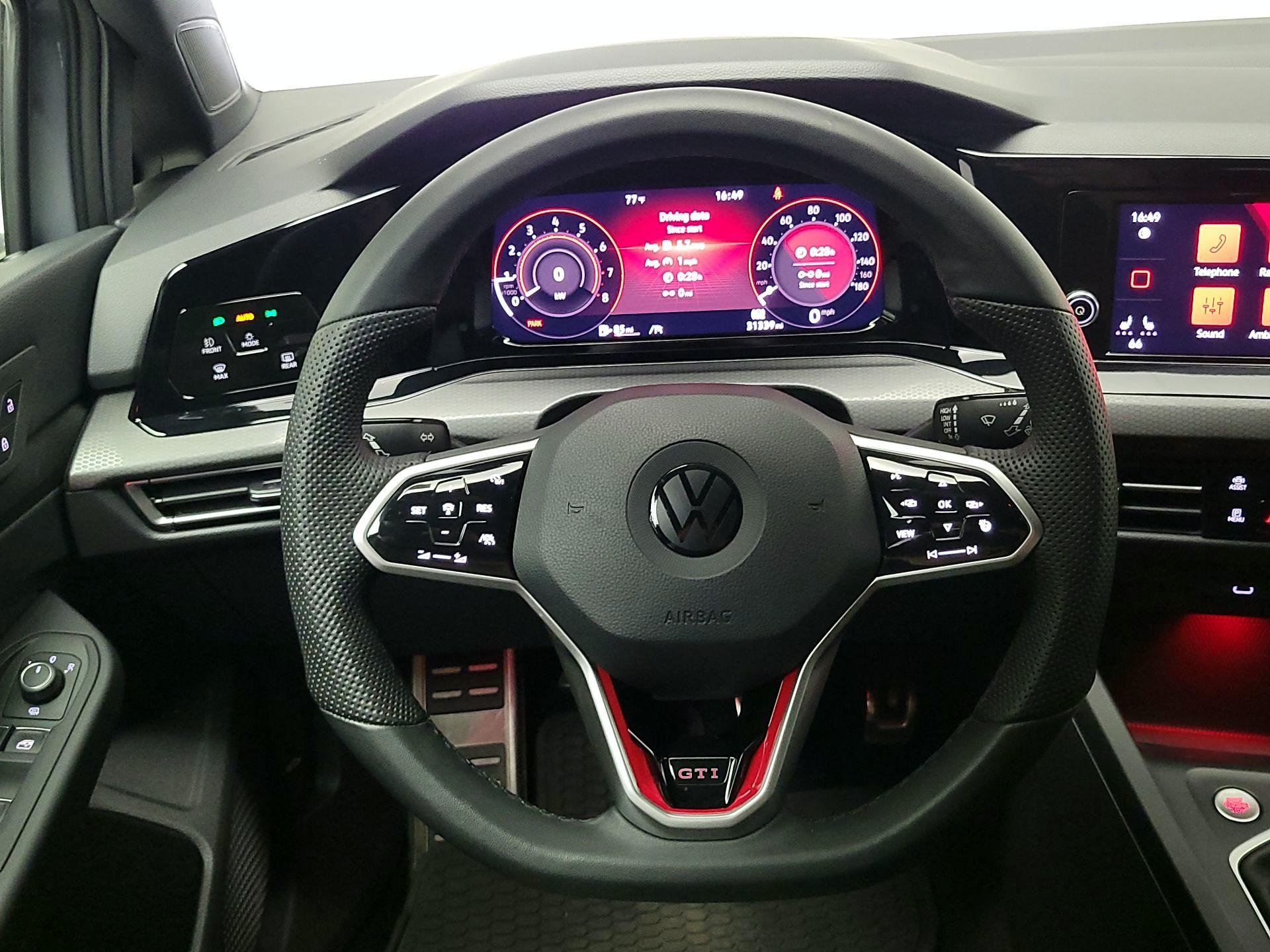 Thumbnail: 2022 Volkswagen Golf - 10