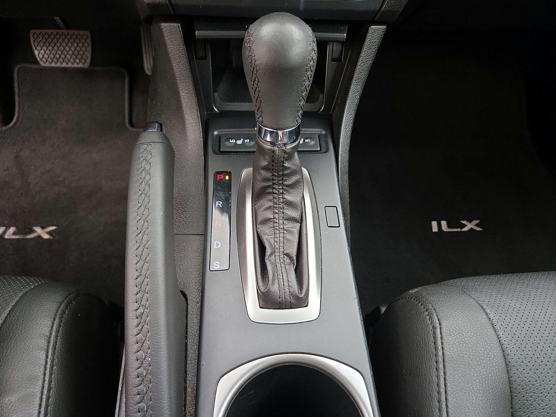 Thumbnail: 2016 Acura ILX - 17