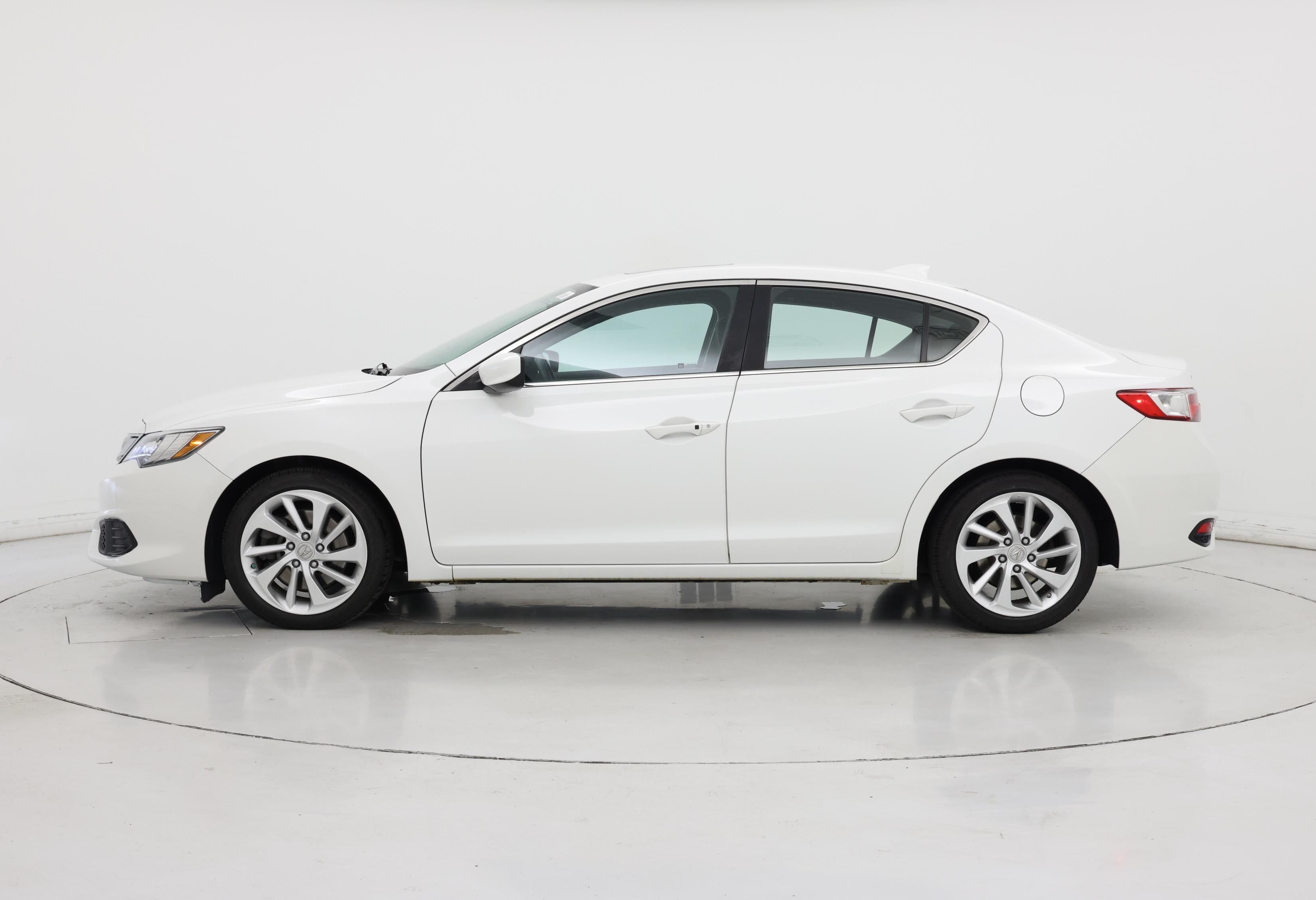 Thumbnail: 2016 Acura ILX - 3