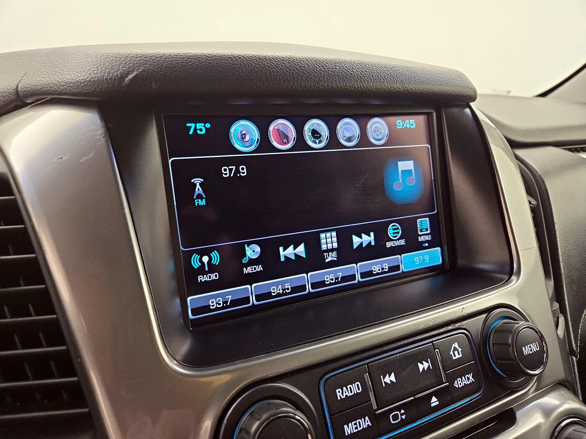 Thumbnail: 2016 Chevrolet Tahoe - 16