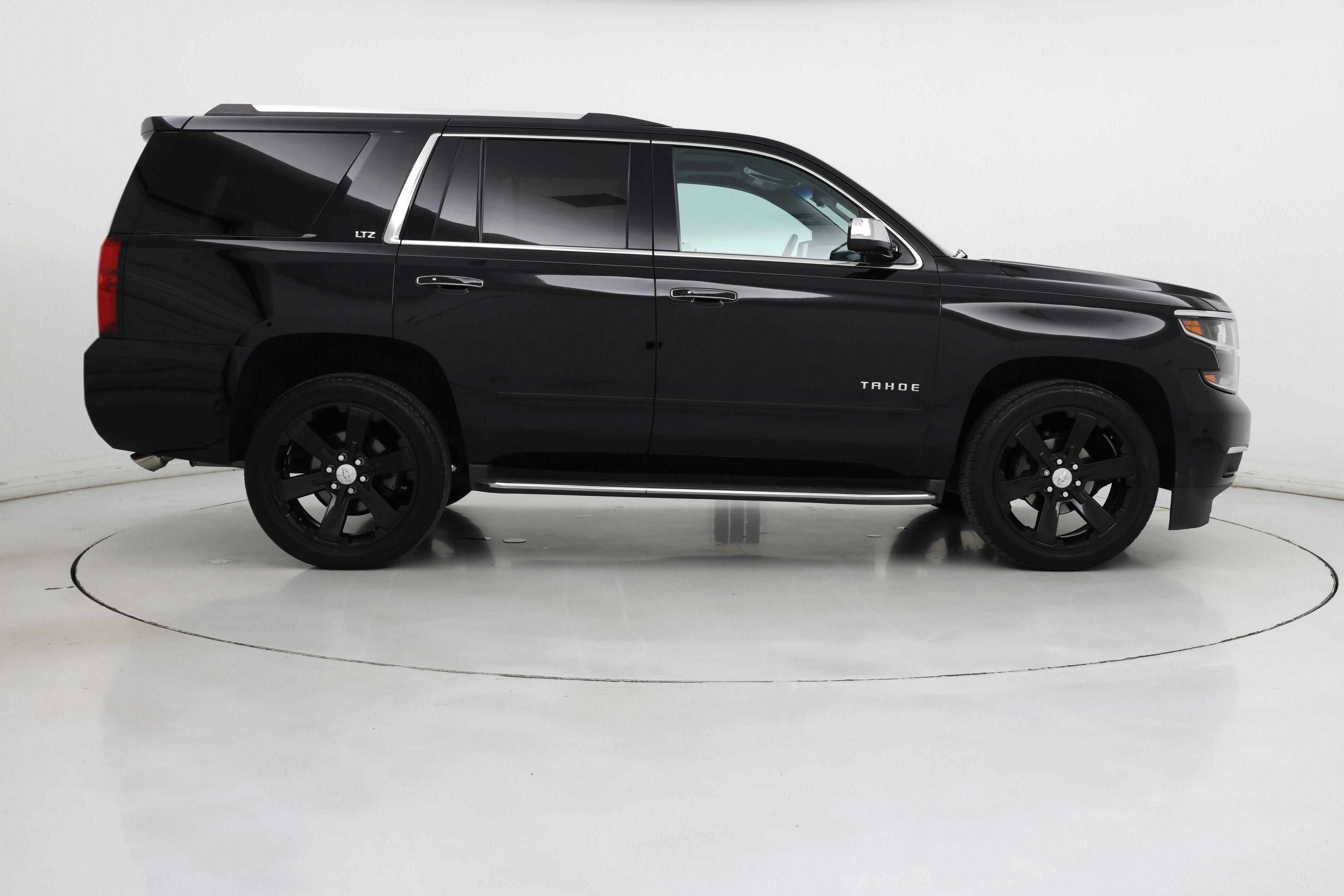 Thumbnail: 2016 Chevrolet Tahoe - 7