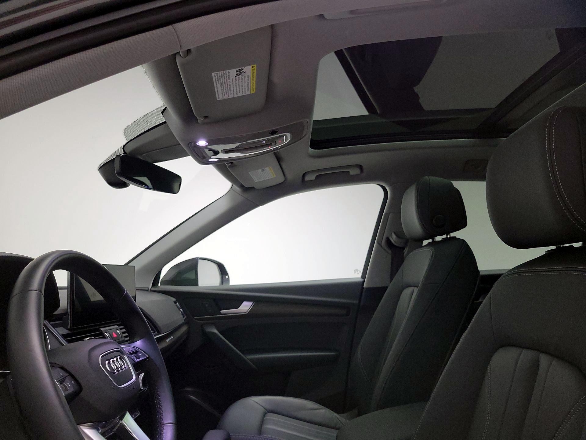 Thumbnail: 2022 Audi Q5 - 19