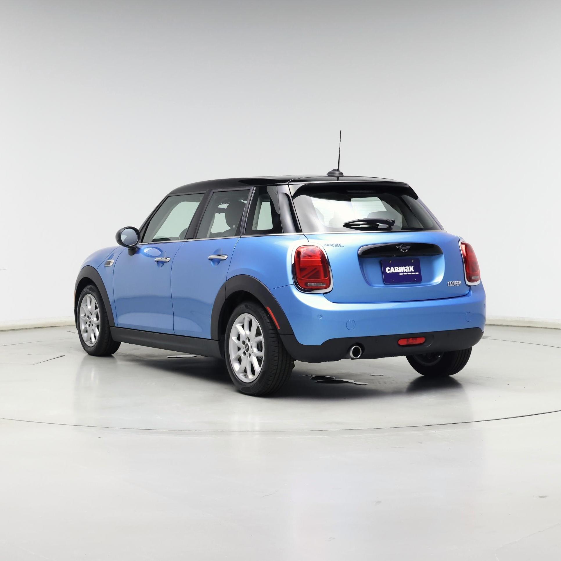 Thumbnail: 2019 MINI Cooper Hardtop - 2