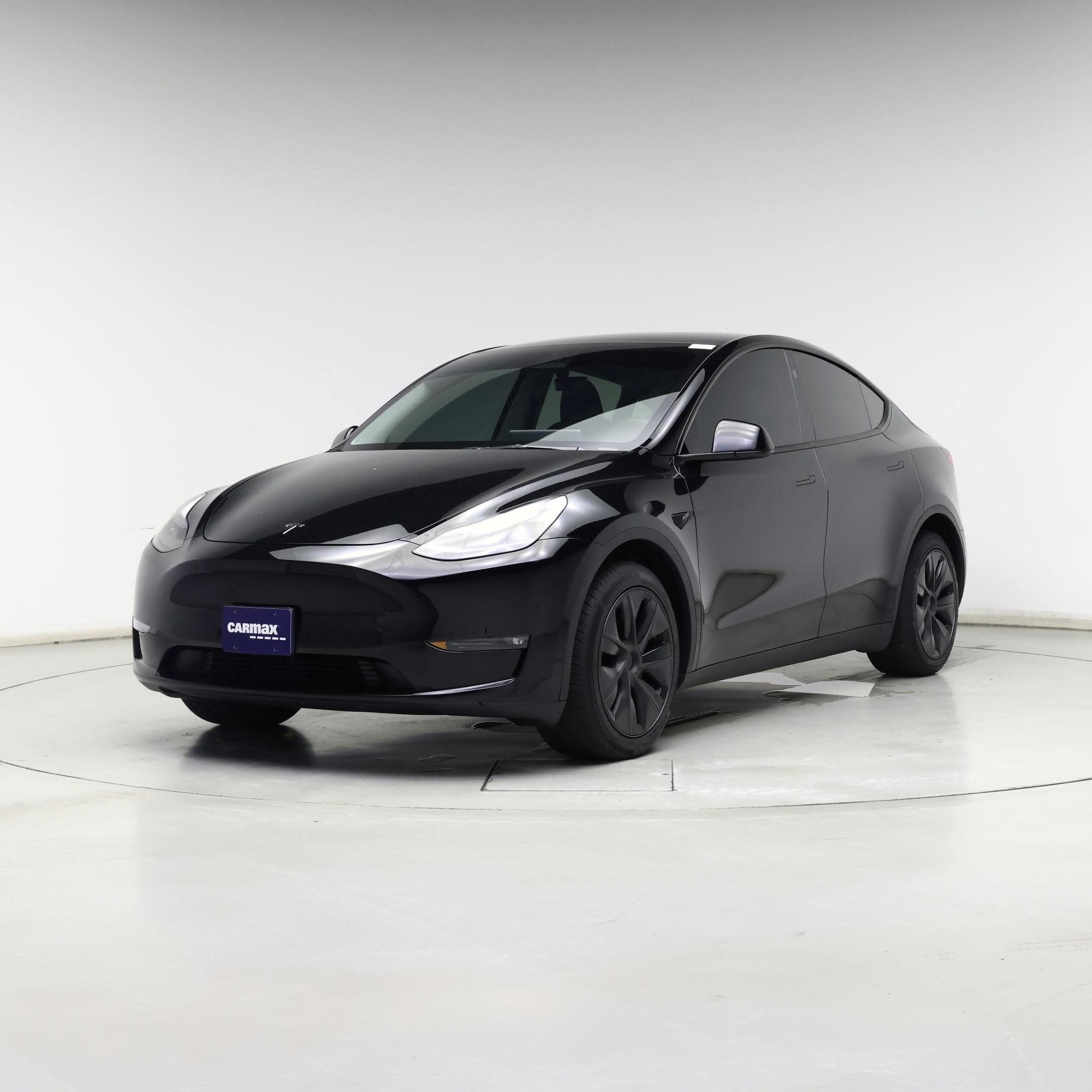 Thumbnail: 2025 Tesla Model Y - 4