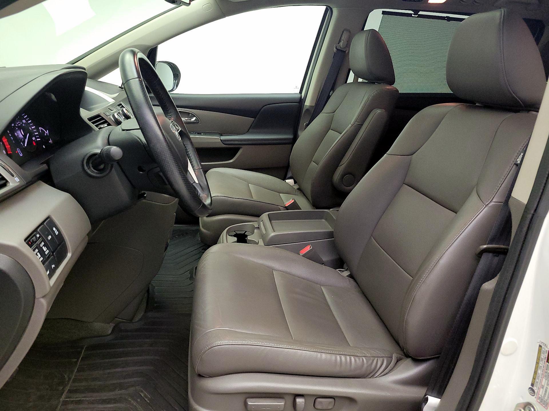 Thumbnail: 2016 Honda Odyssey - 11