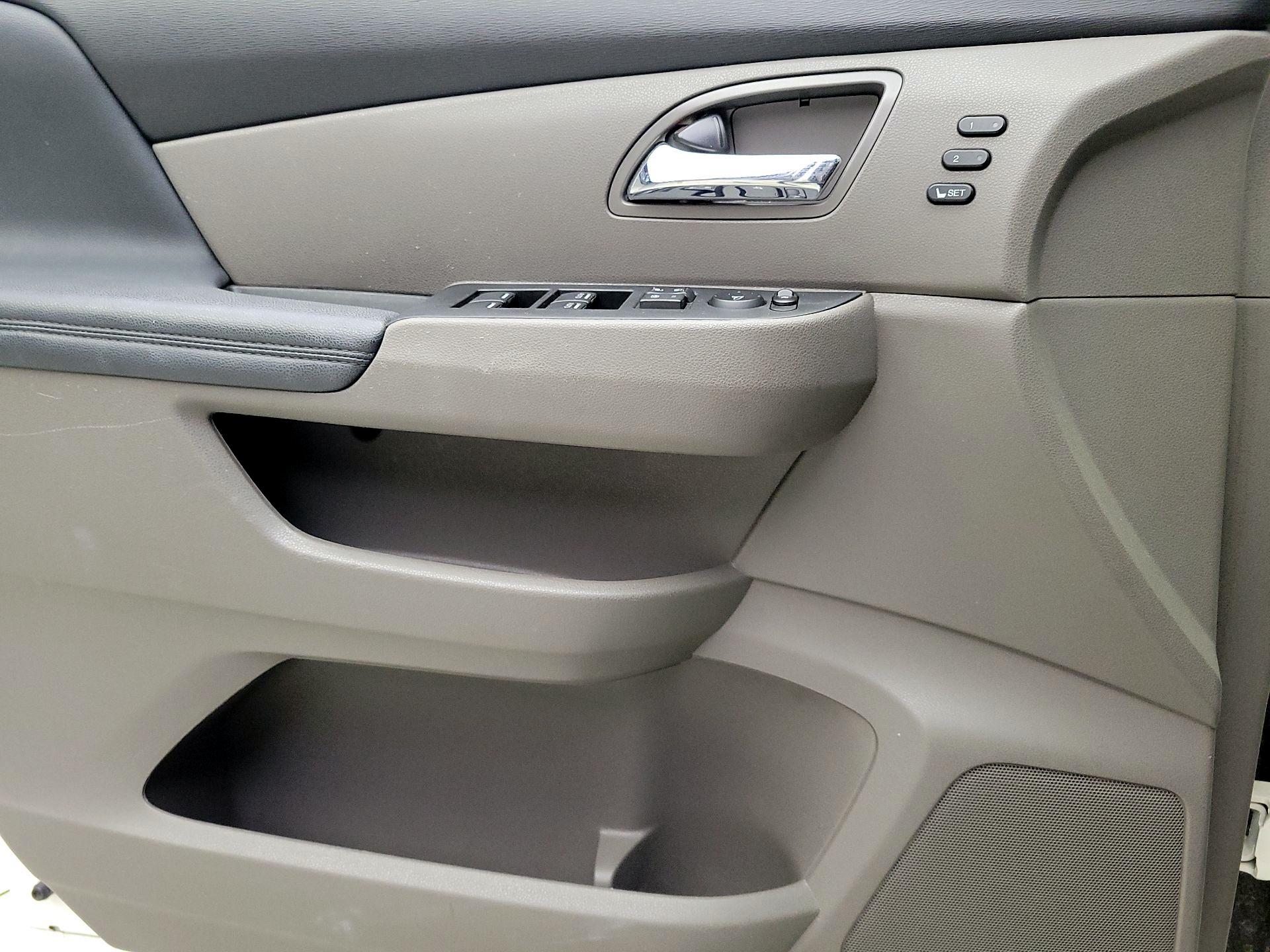 Thumbnail: 2016 Honda Odyssey - 12