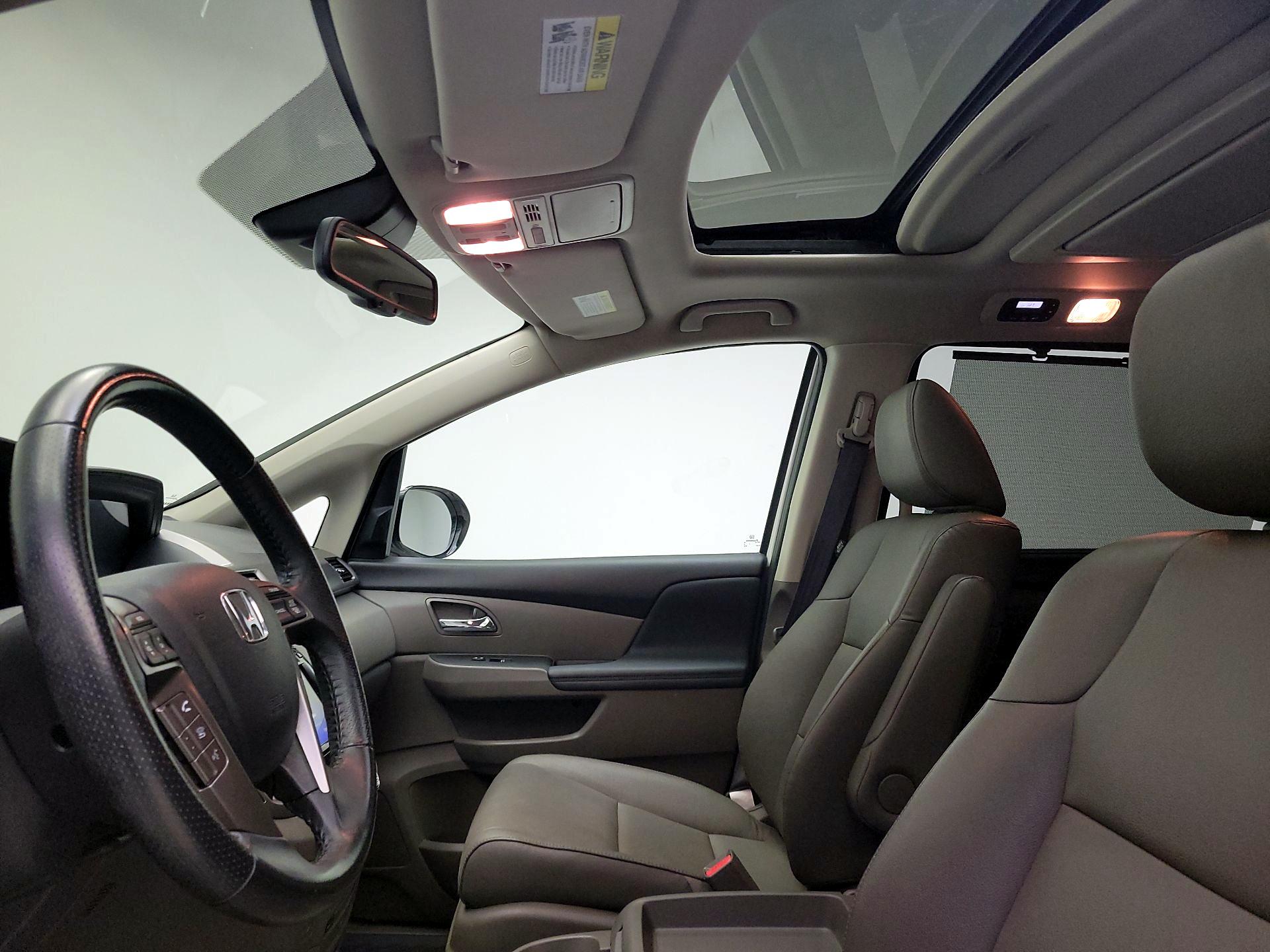 Thumbnail: 2016 Honda Odyssey - 18