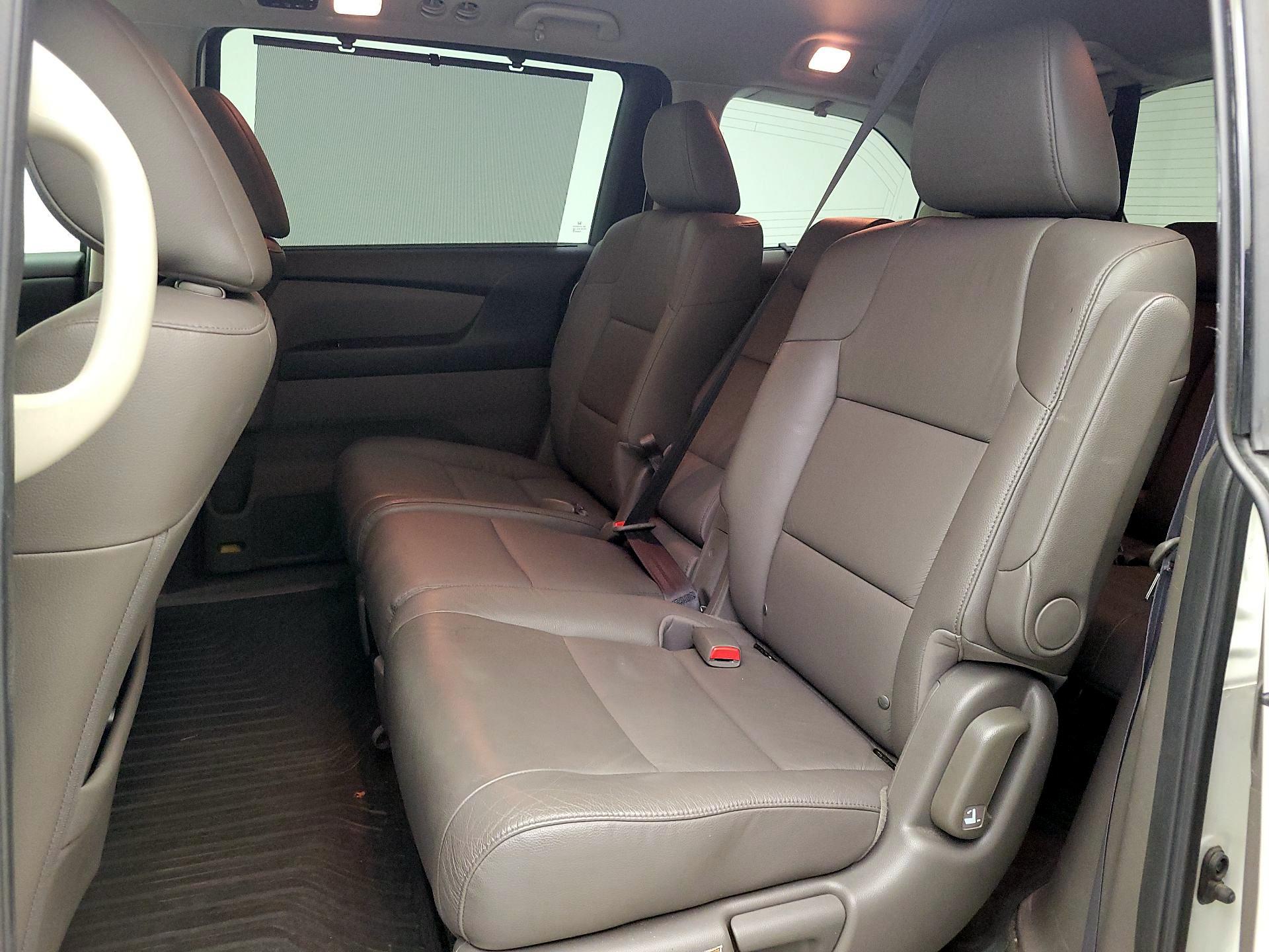 Thumbnail: 2016 Honda Odyssey - 19