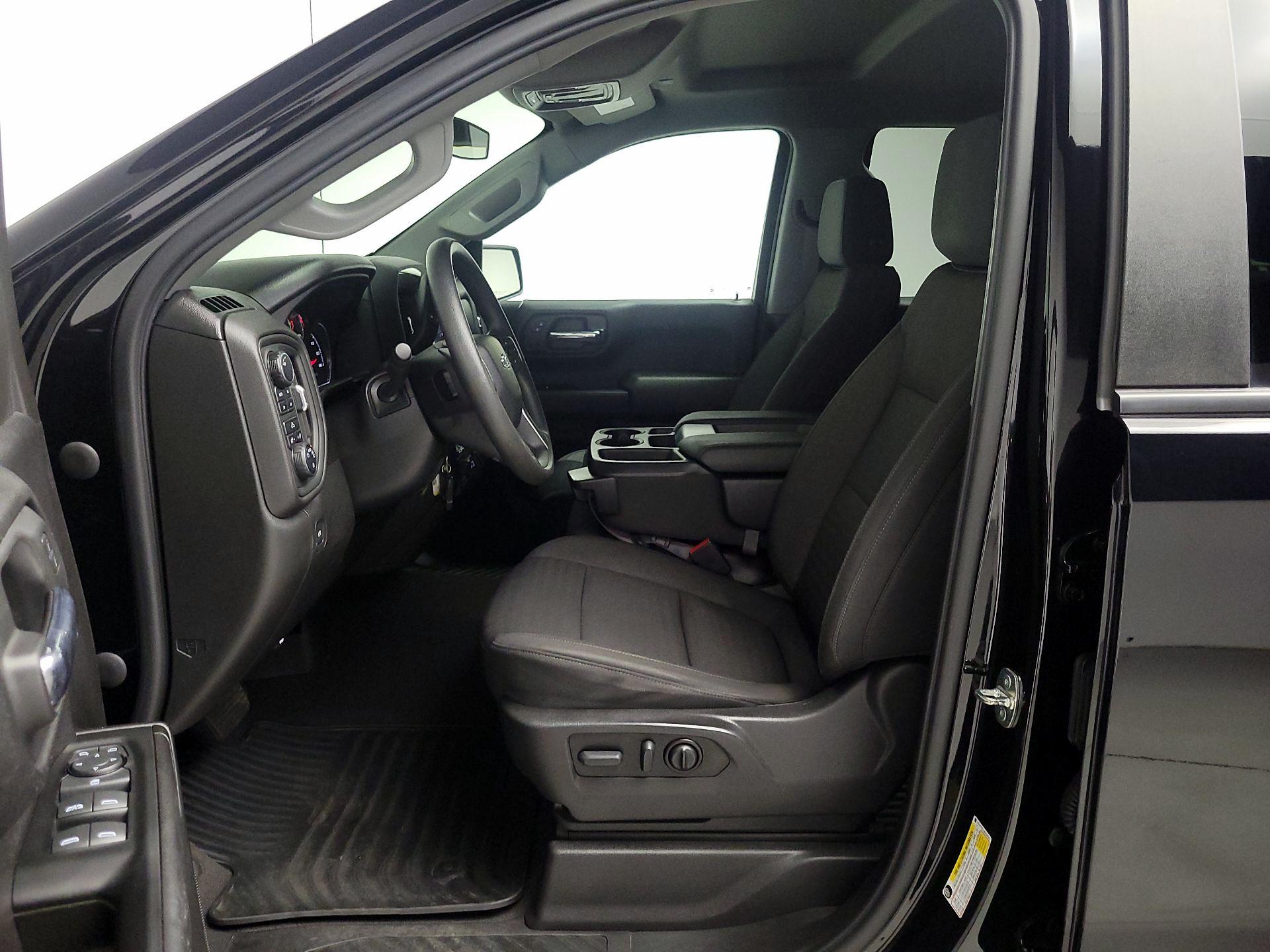 Thumbnail: 2022 Chevrolet Silverado 1500 - 11