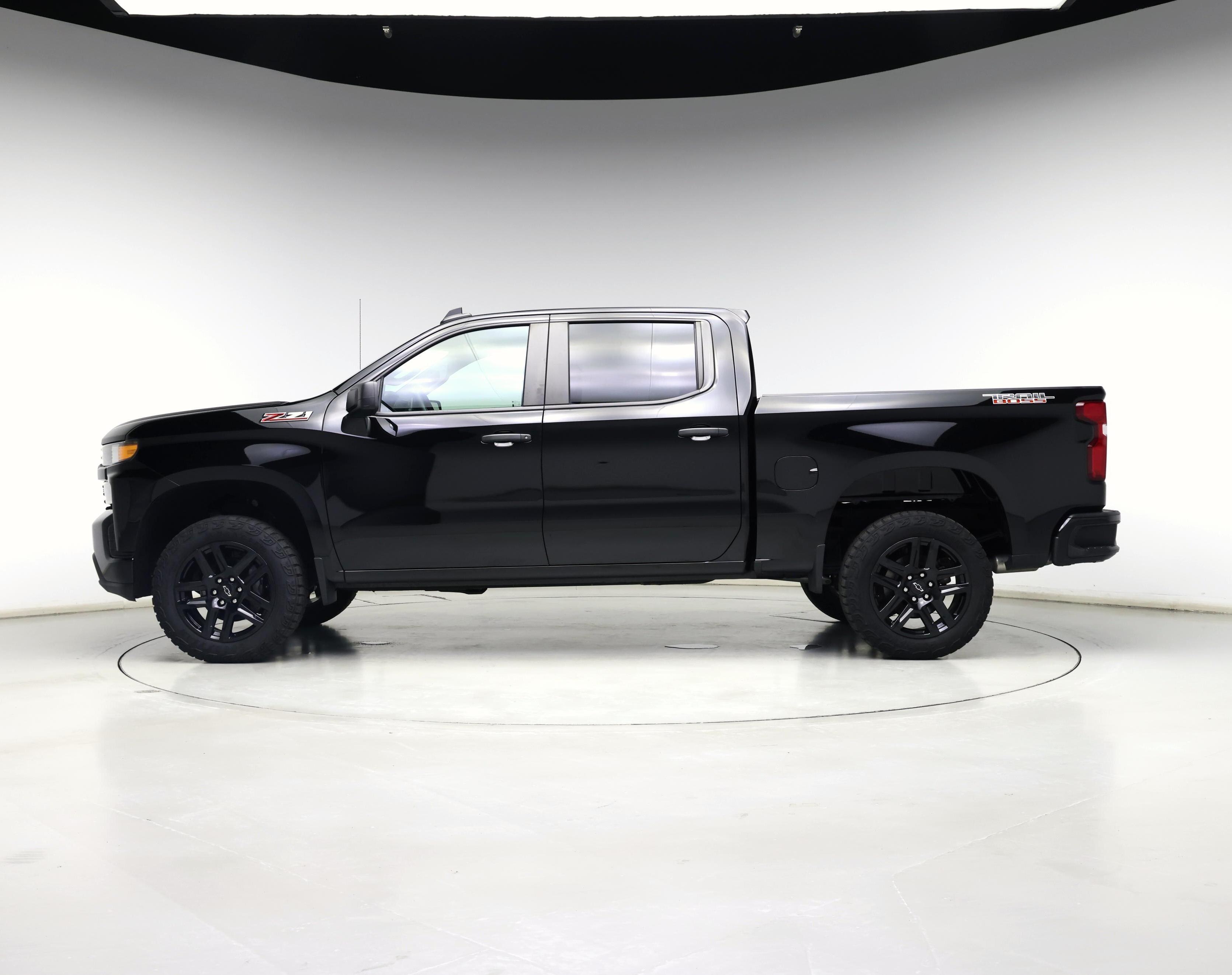 Thumbnail: 2022 Chevrolet Silverado 1500 - 3