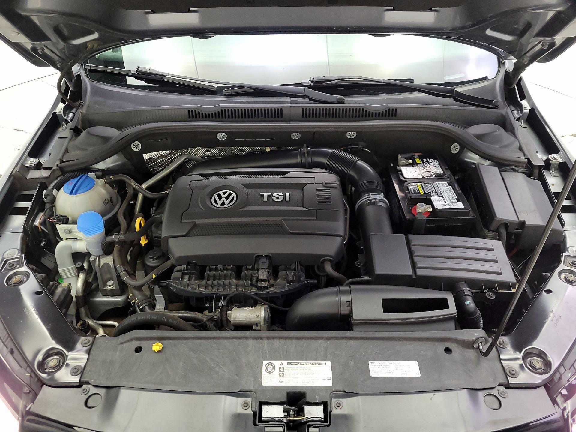 Thumbnail: 2017 Volkswagen Jetta - 20