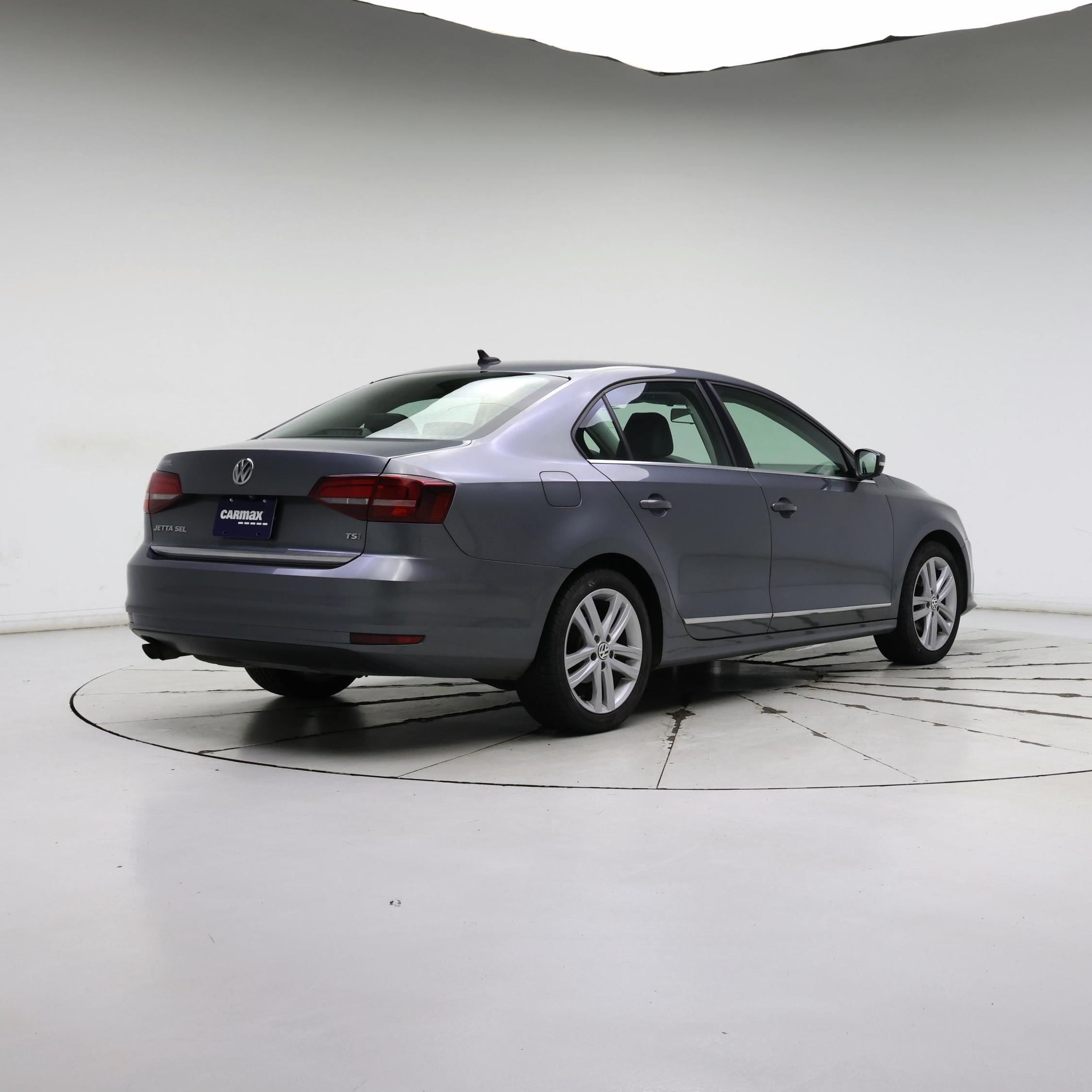 Thumbnail: 2017 Volkswagen Jetta - 8