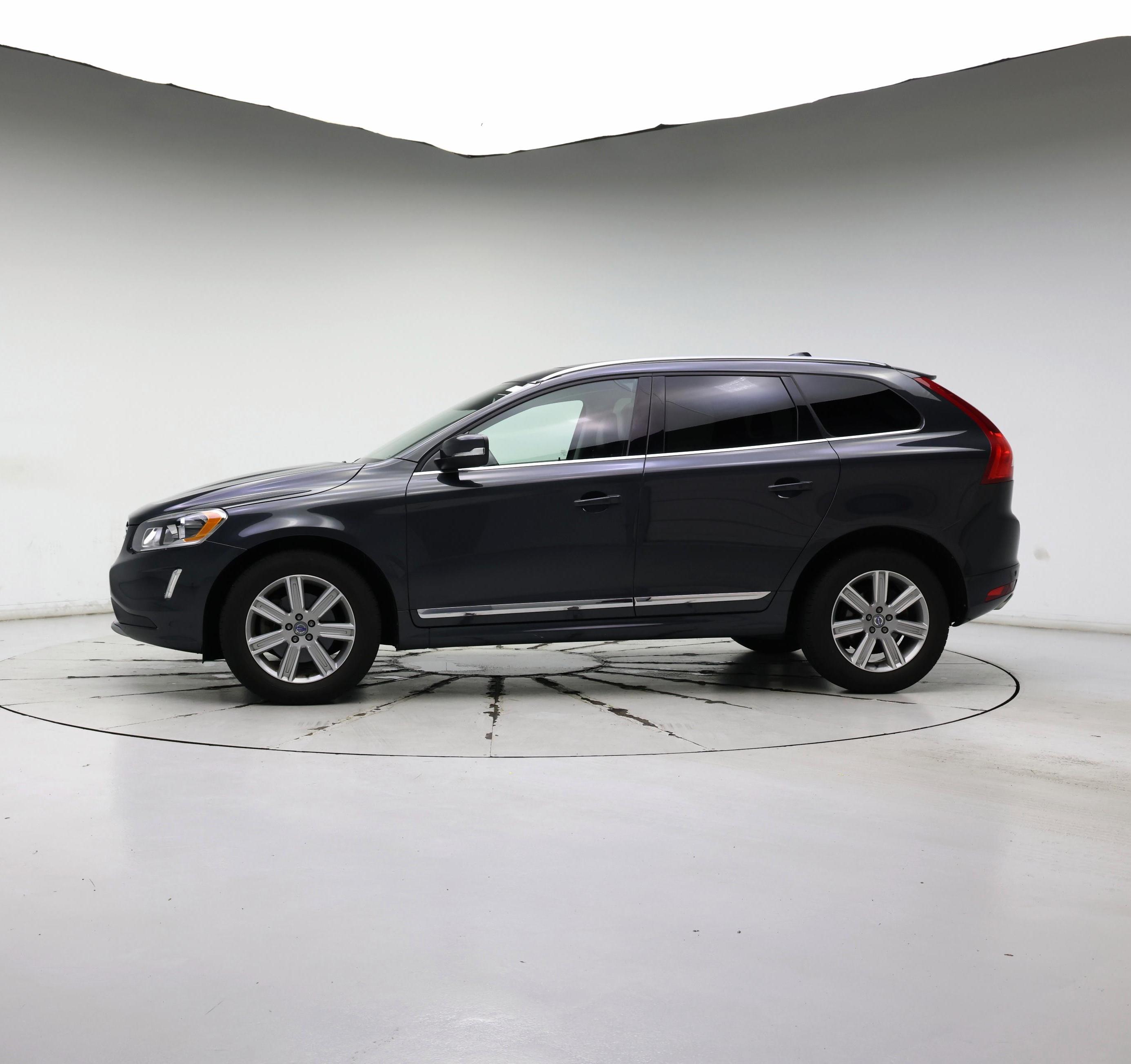 Thumbnail: 2016 Volvo XC60 - 3