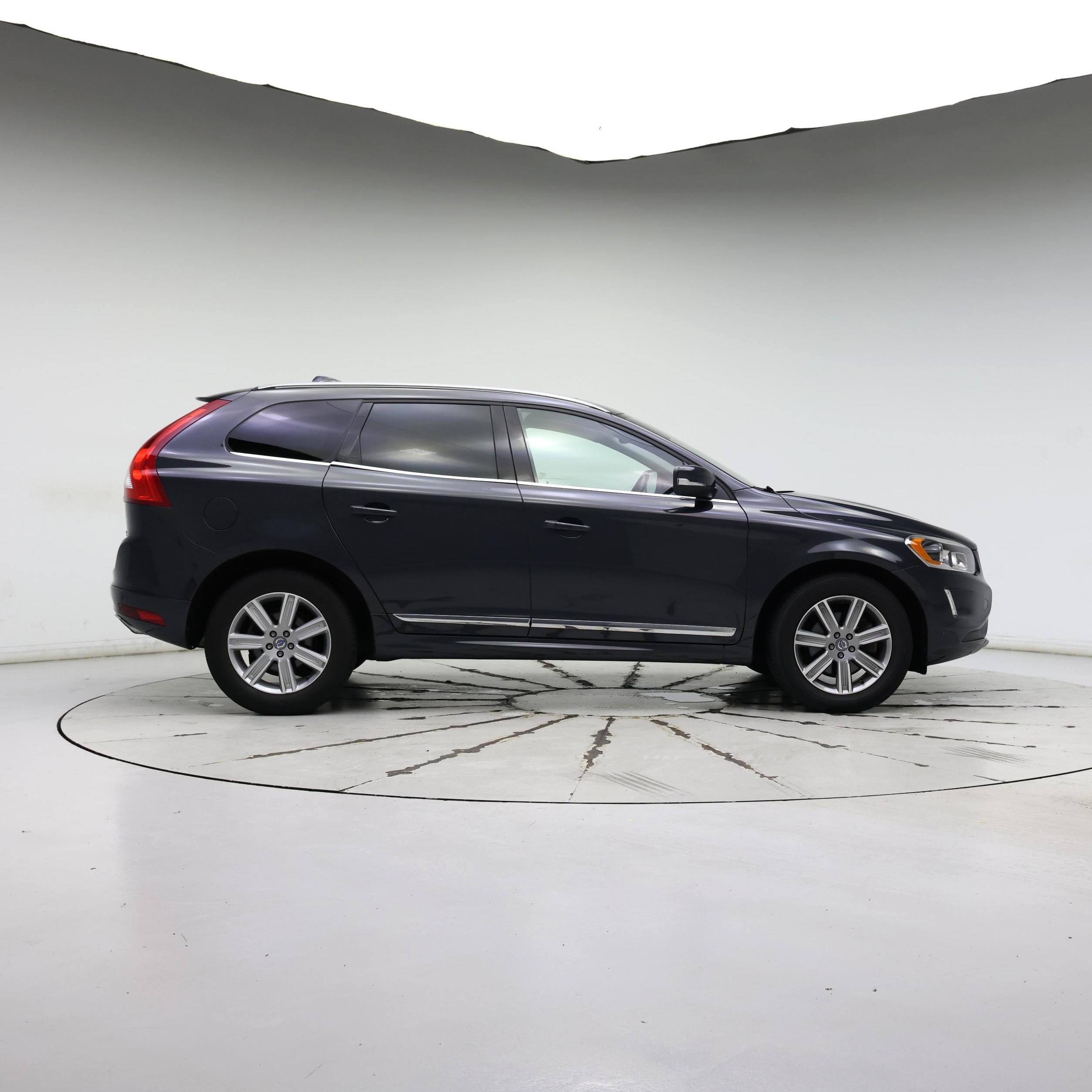 Thumbnail: 2016 Volvo XC60 - 7