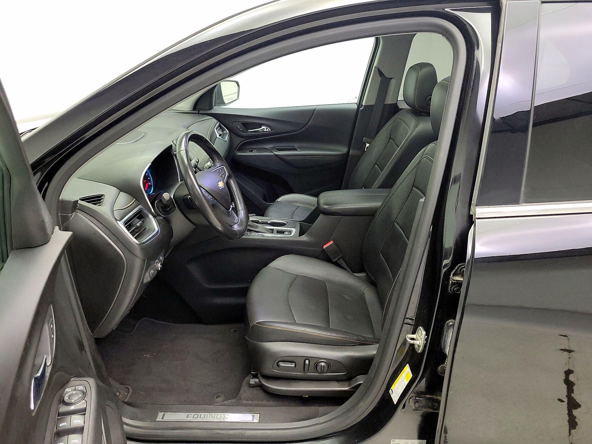 Thumbnail: 2018 Chevrolet Equinox - 11