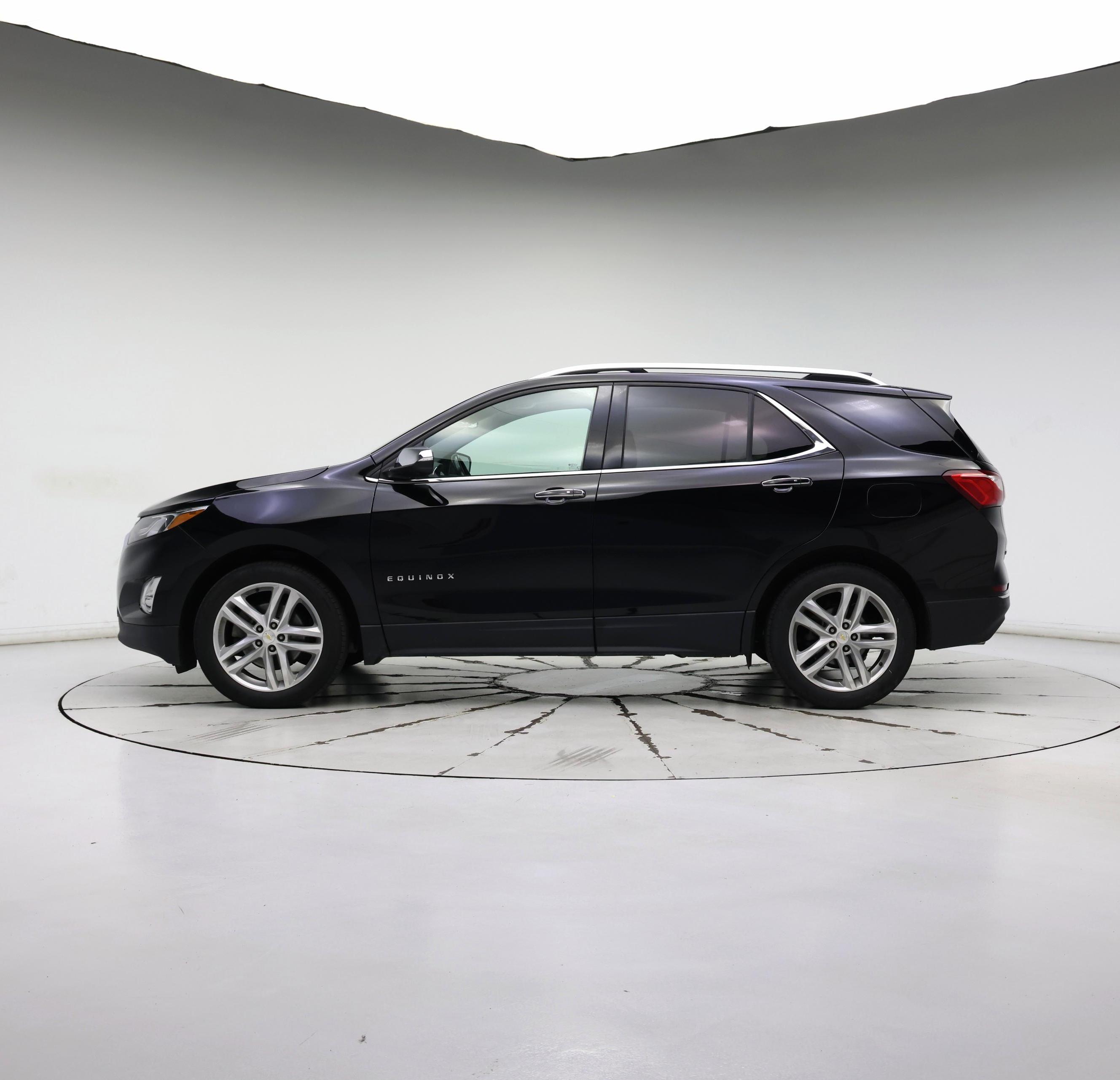 Thumbnail: 2018 Chevrolet Equinox - 3