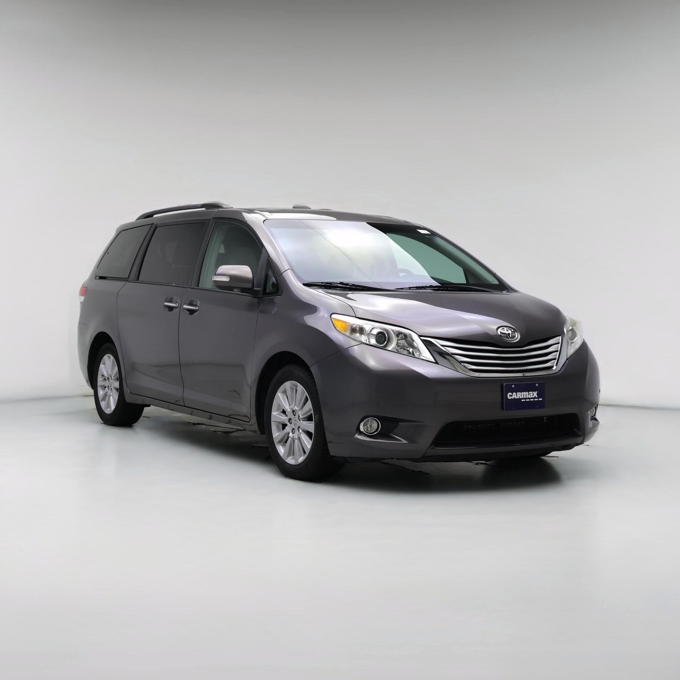 Thumbnail: 2013 Toyota Sienna - 1