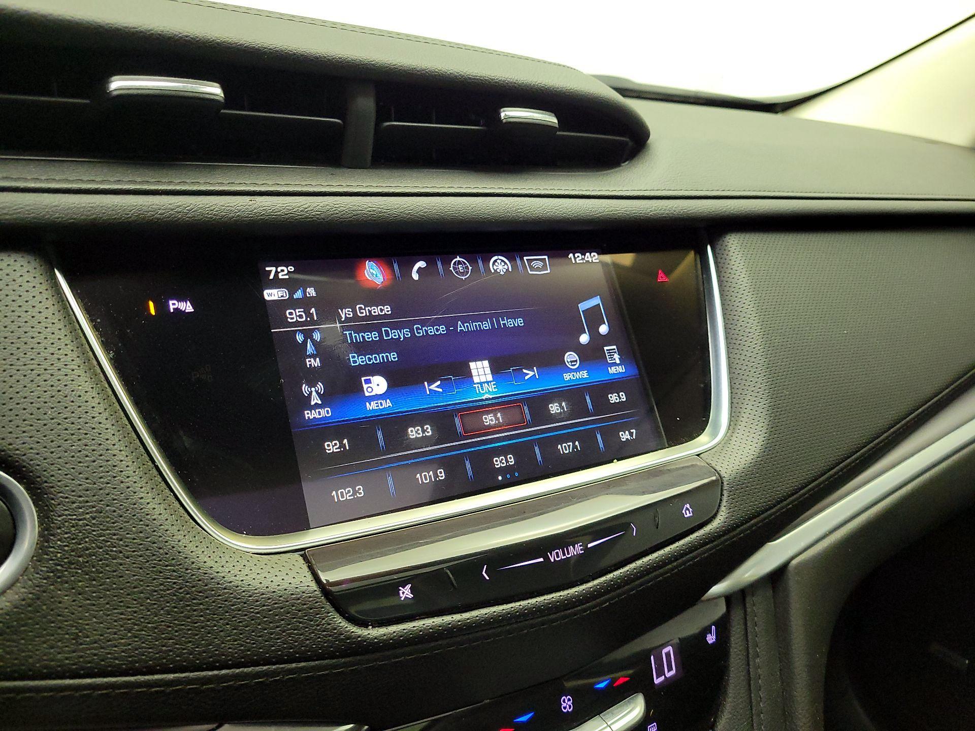 Thumbnail: 2019 Cadillac XT5 - 15