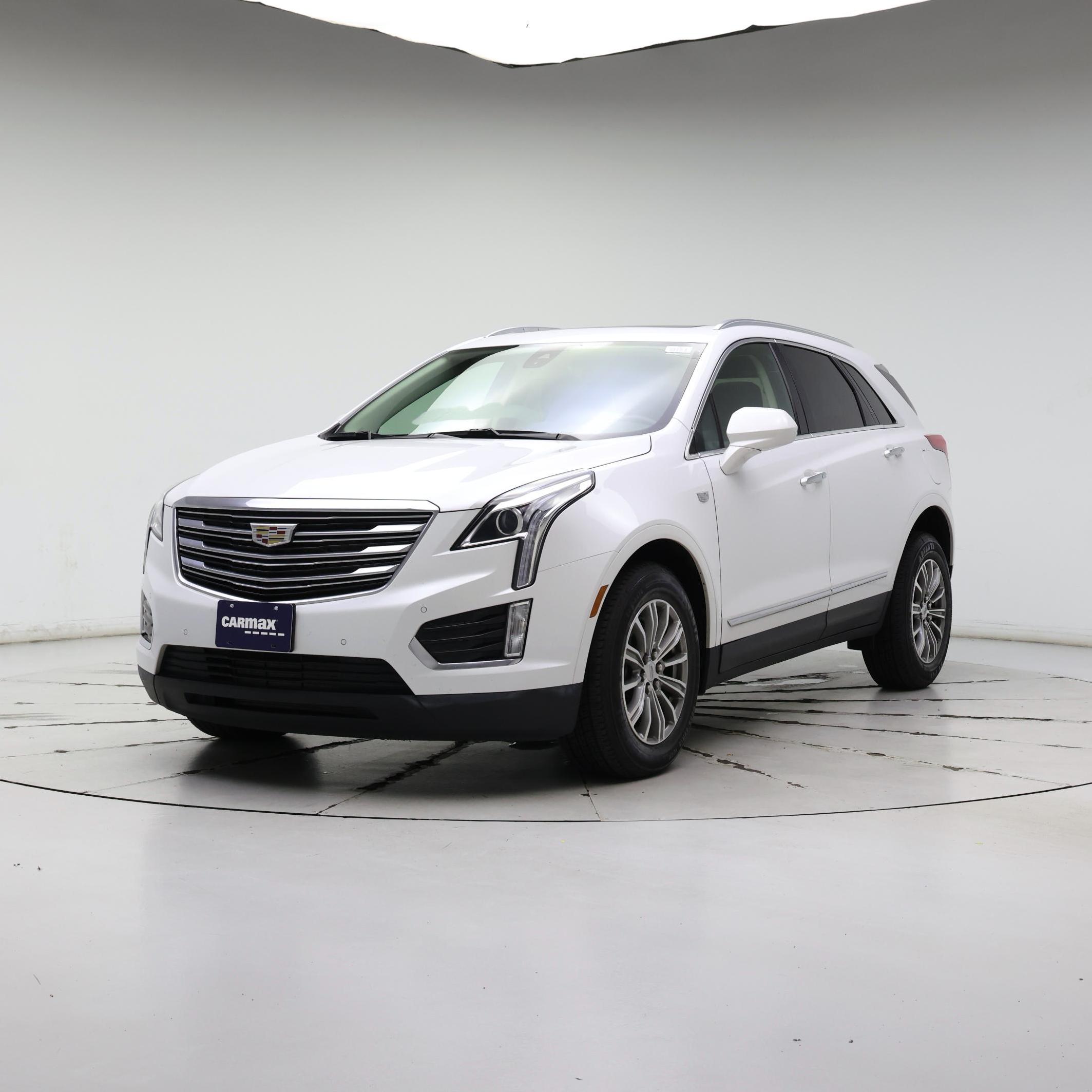 Thumbnail: 2019 Cadillac XT5 - 4