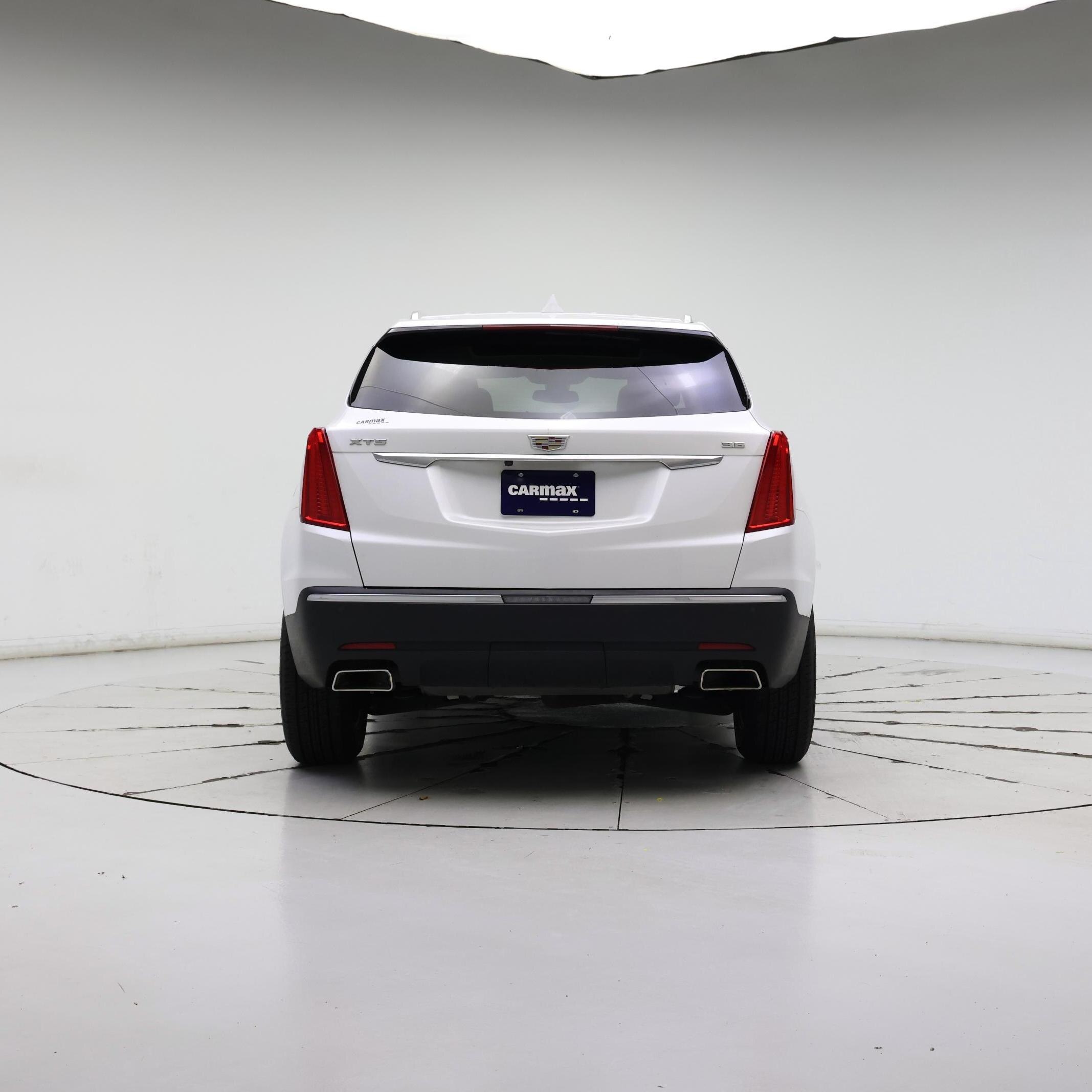 Thumbnail: 2019 Cadillac XT5 - 6