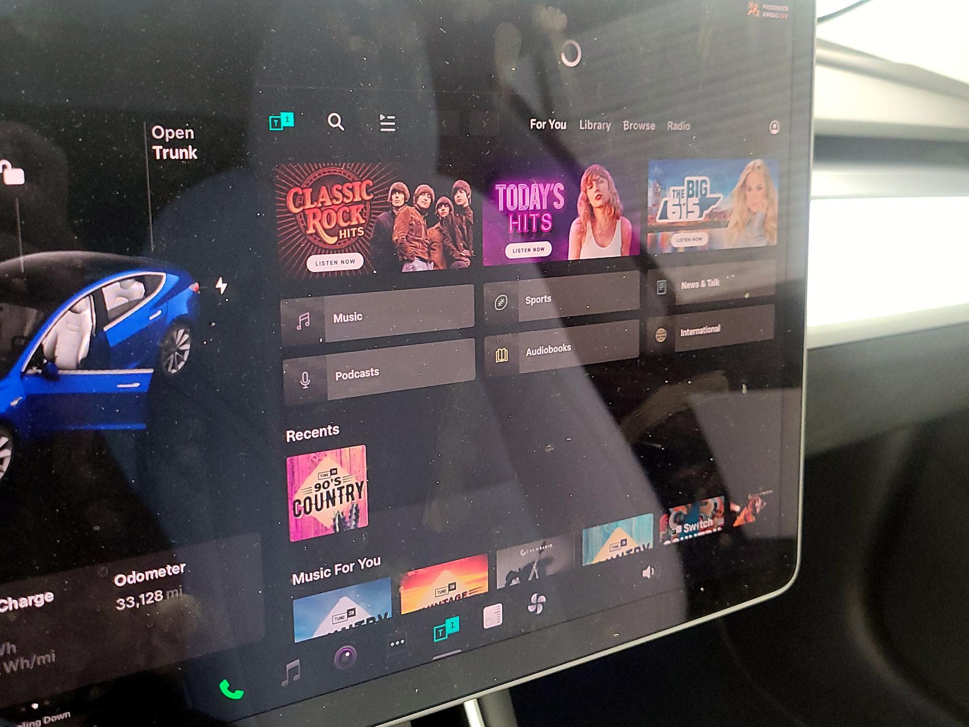 Thumbnail: 2020 Tesla Model 3 - 15