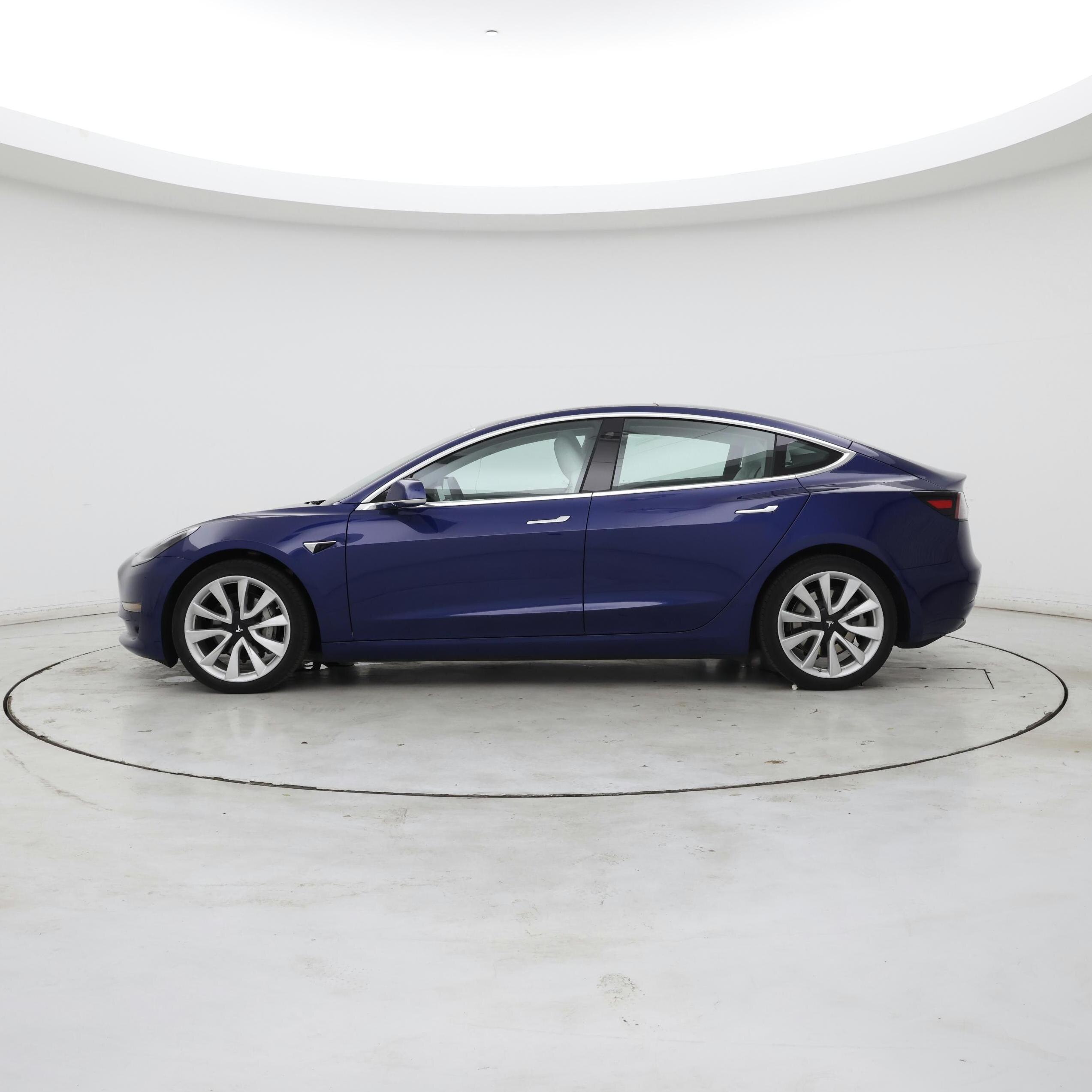 Thumbnail: 2020 Tesla Model 3 - 3