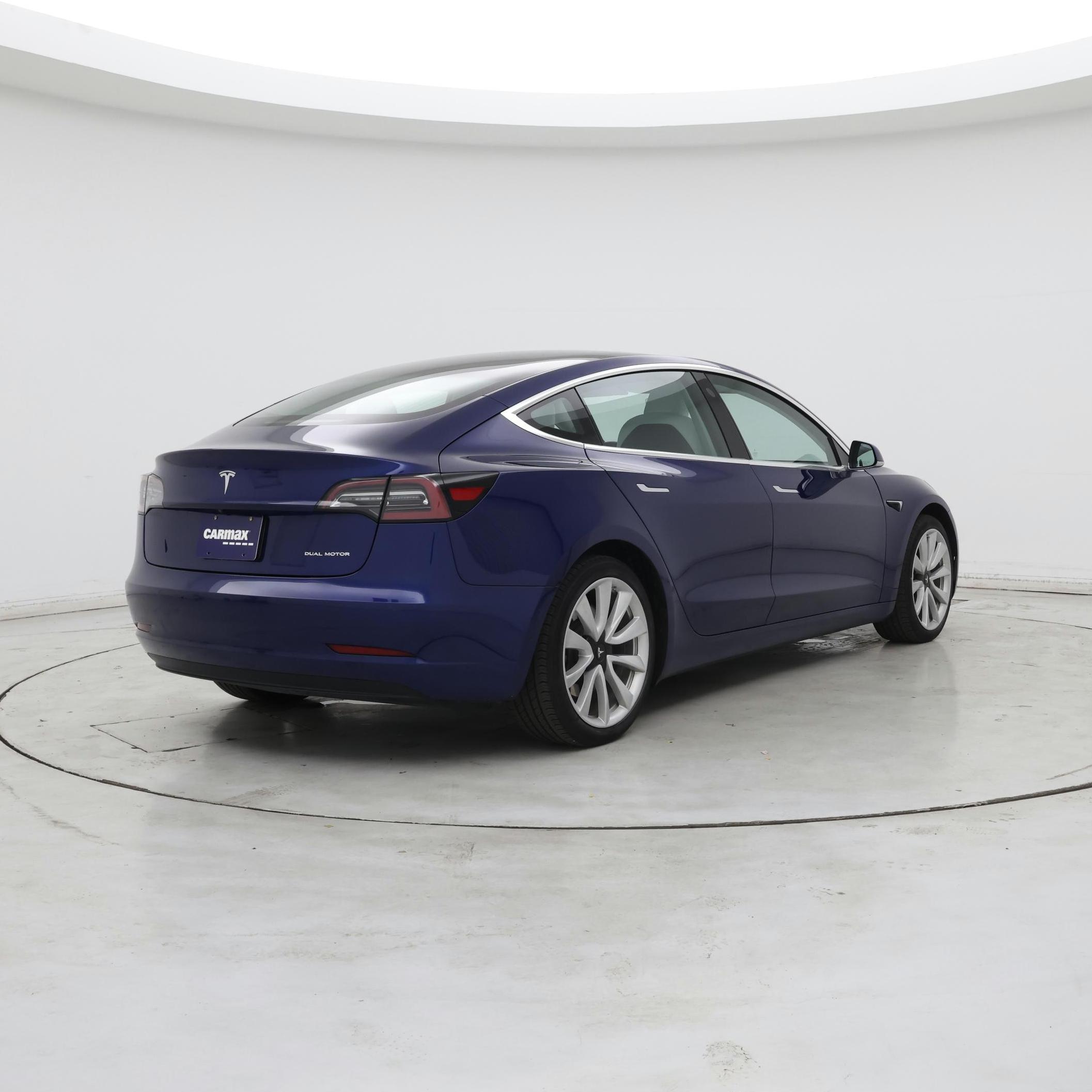 Thumbnail: 2020 Tesla Model 3 - 8
