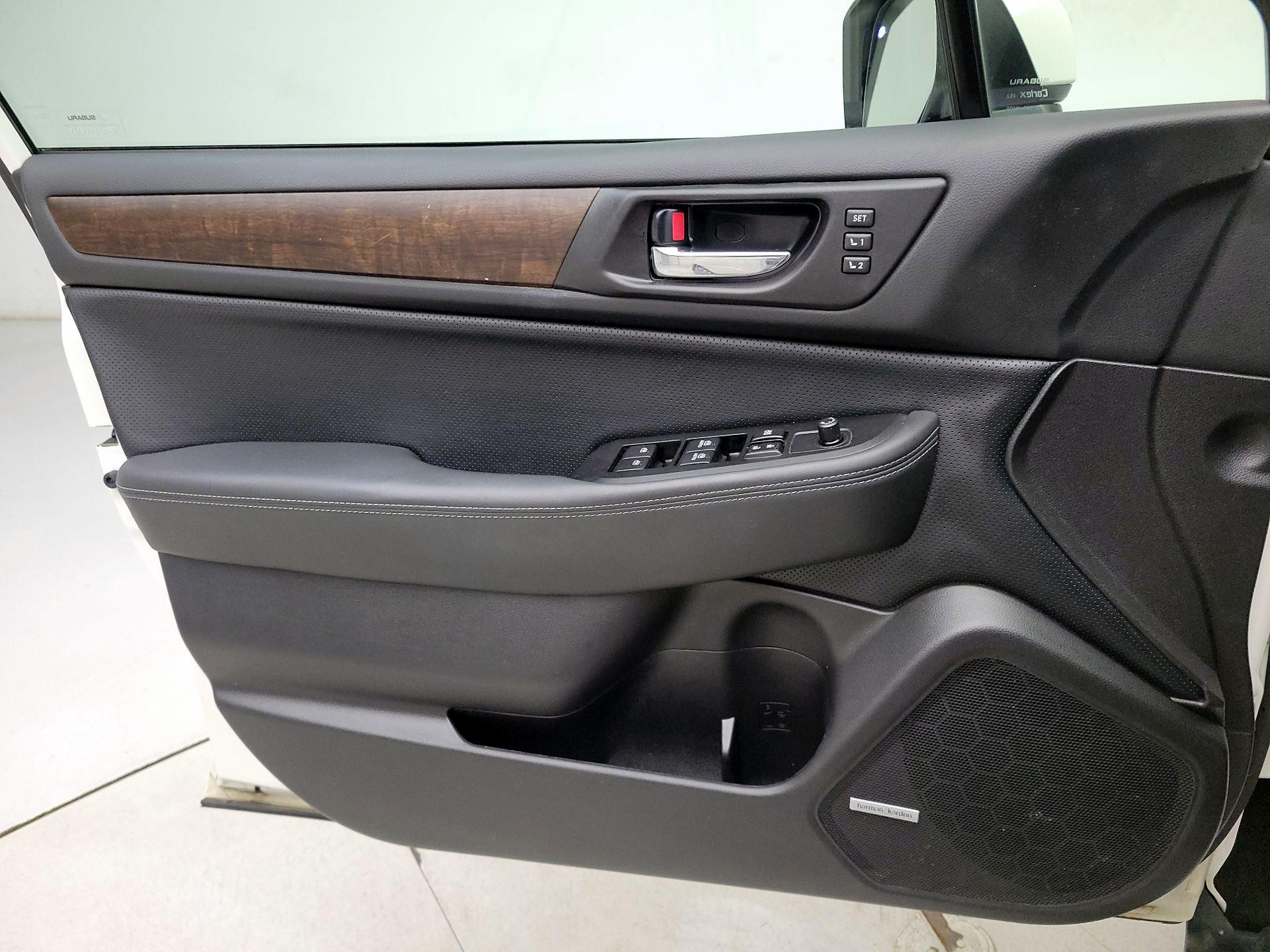 Thumbnail: 2016 Subaru Outback - 12