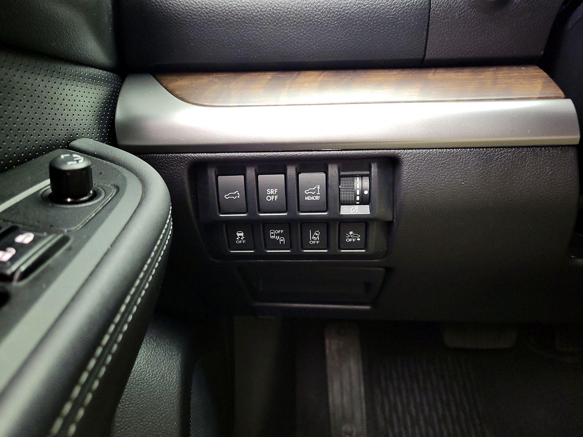 Thumbnail: 2016 Subaru Outback - 13