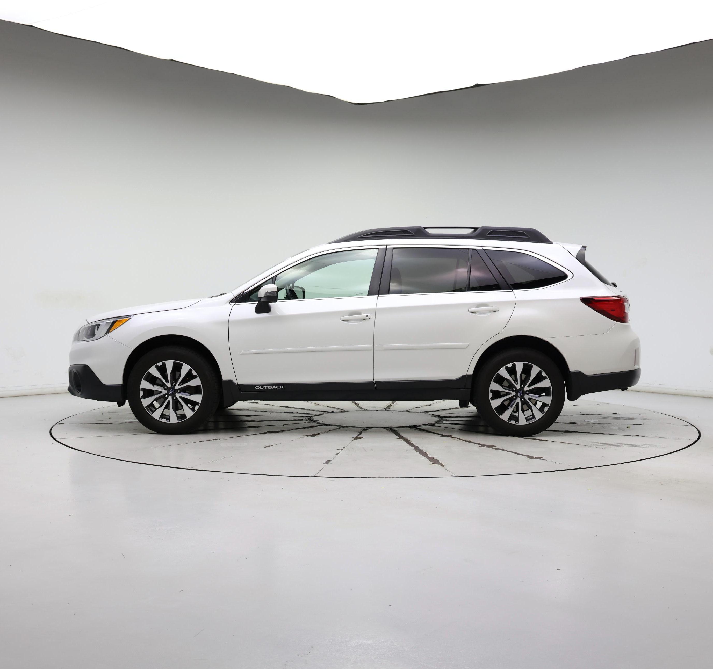 Thumbnail: 2016 Subaru Outback - 3