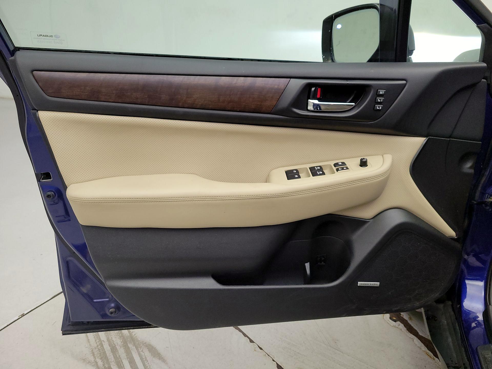 Thumbnail: 2017 Subaru Outback - 12