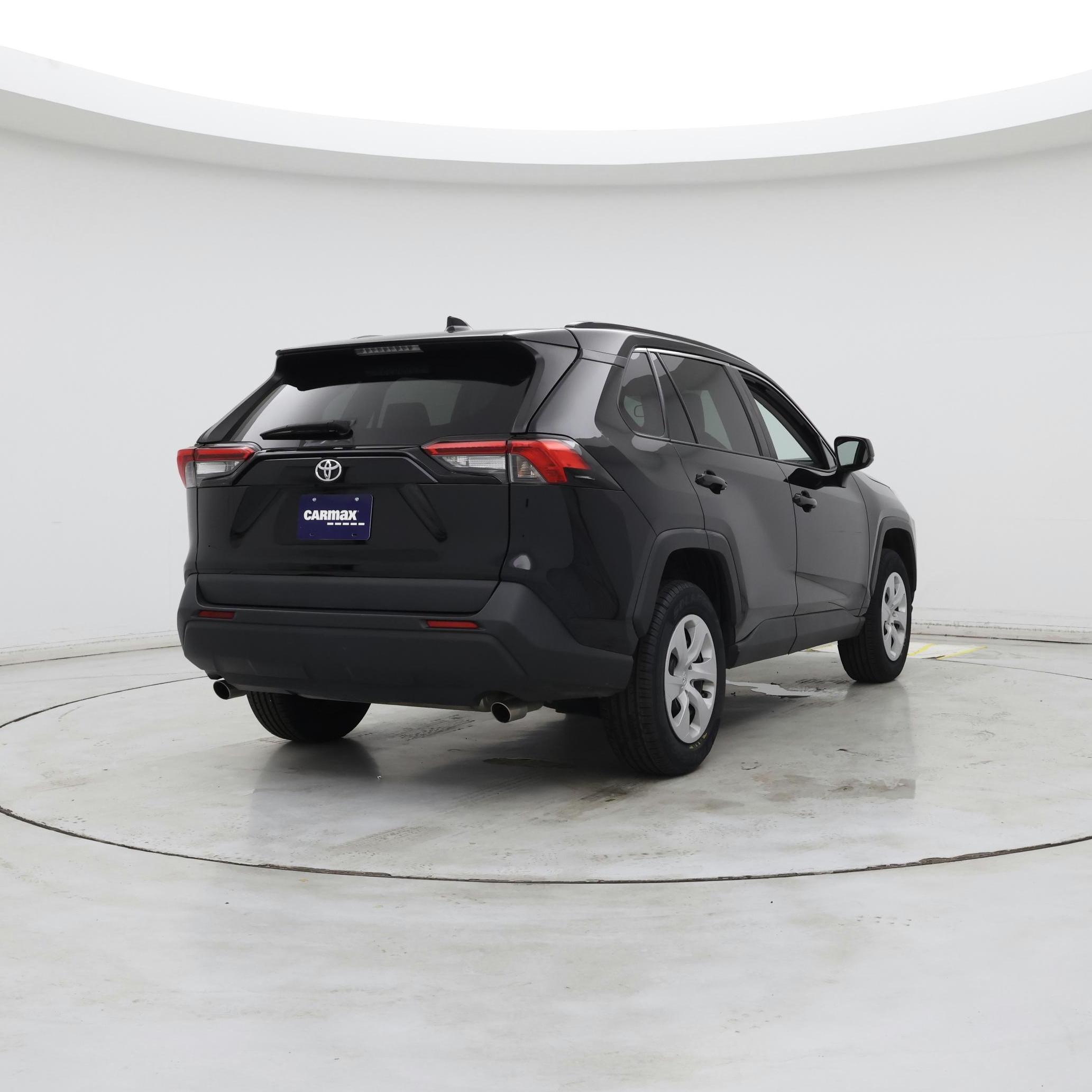 Thumbnail: 2020 Toyota RAV4 - 8