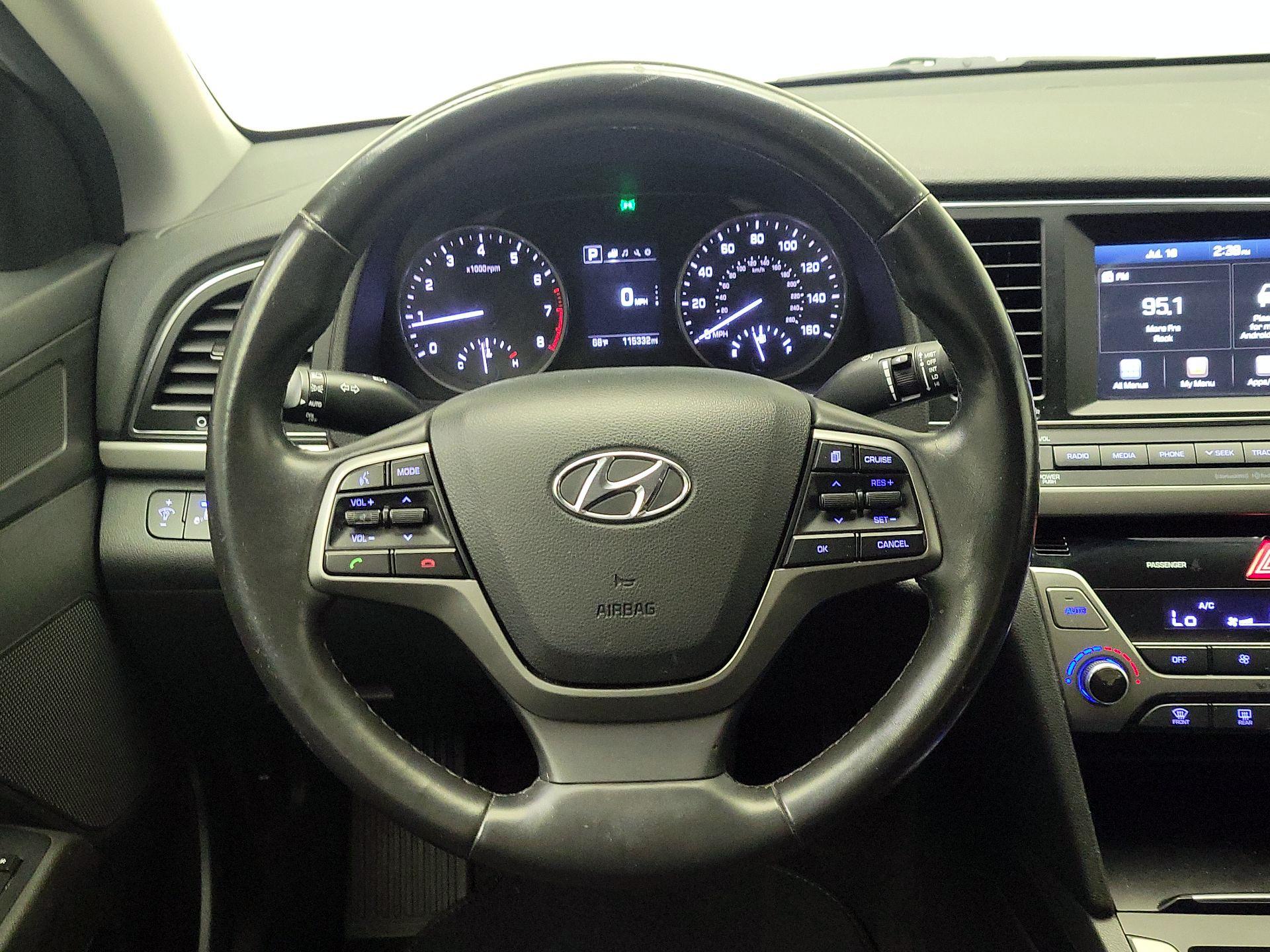 Thumbnail: 2018 Hyundai Elantra - 10