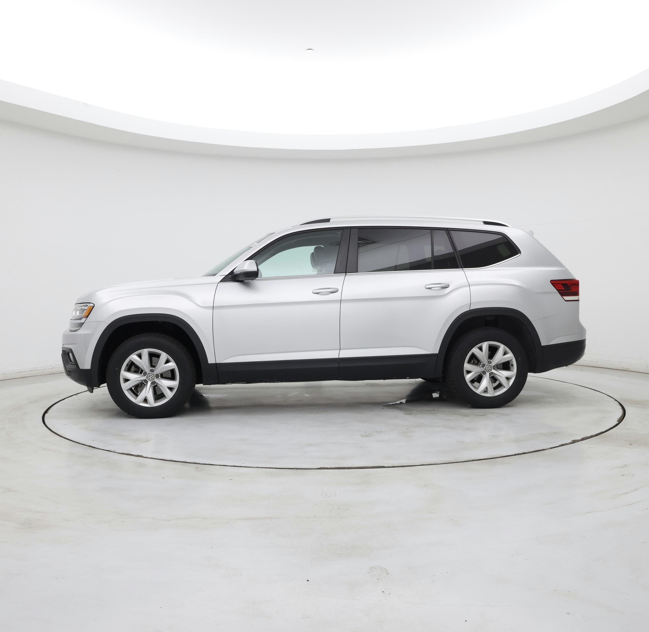 Thumbnail: 2019 Volkswagen Atlas - 3
