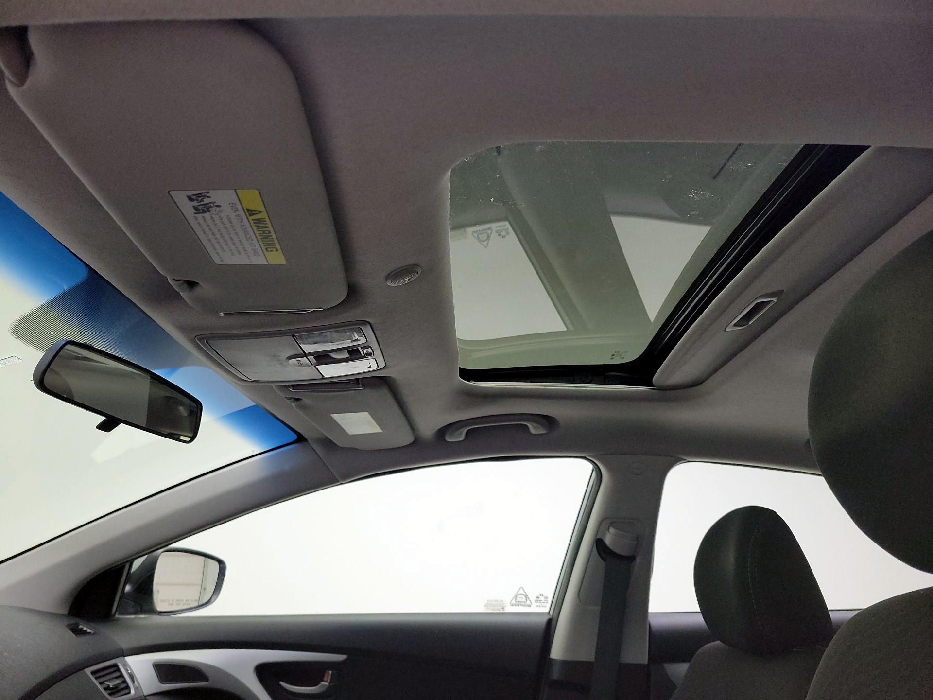 Thumbnail: 2016 Hyundai Elantra - 19