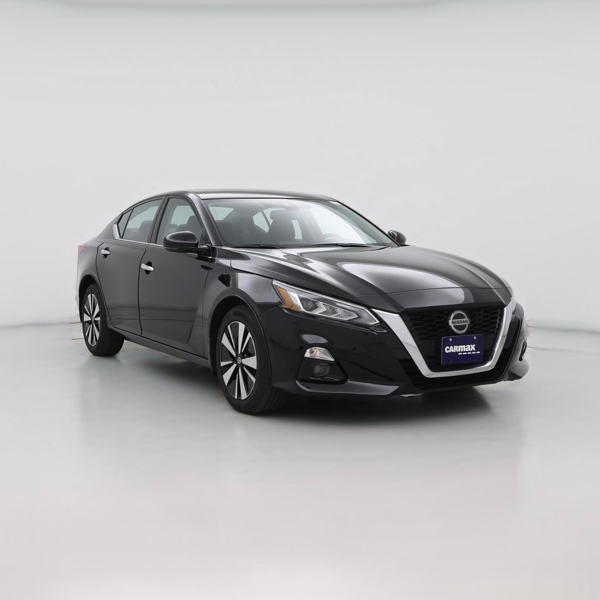 Thumbnail: 2020 Nissan Altima - 1