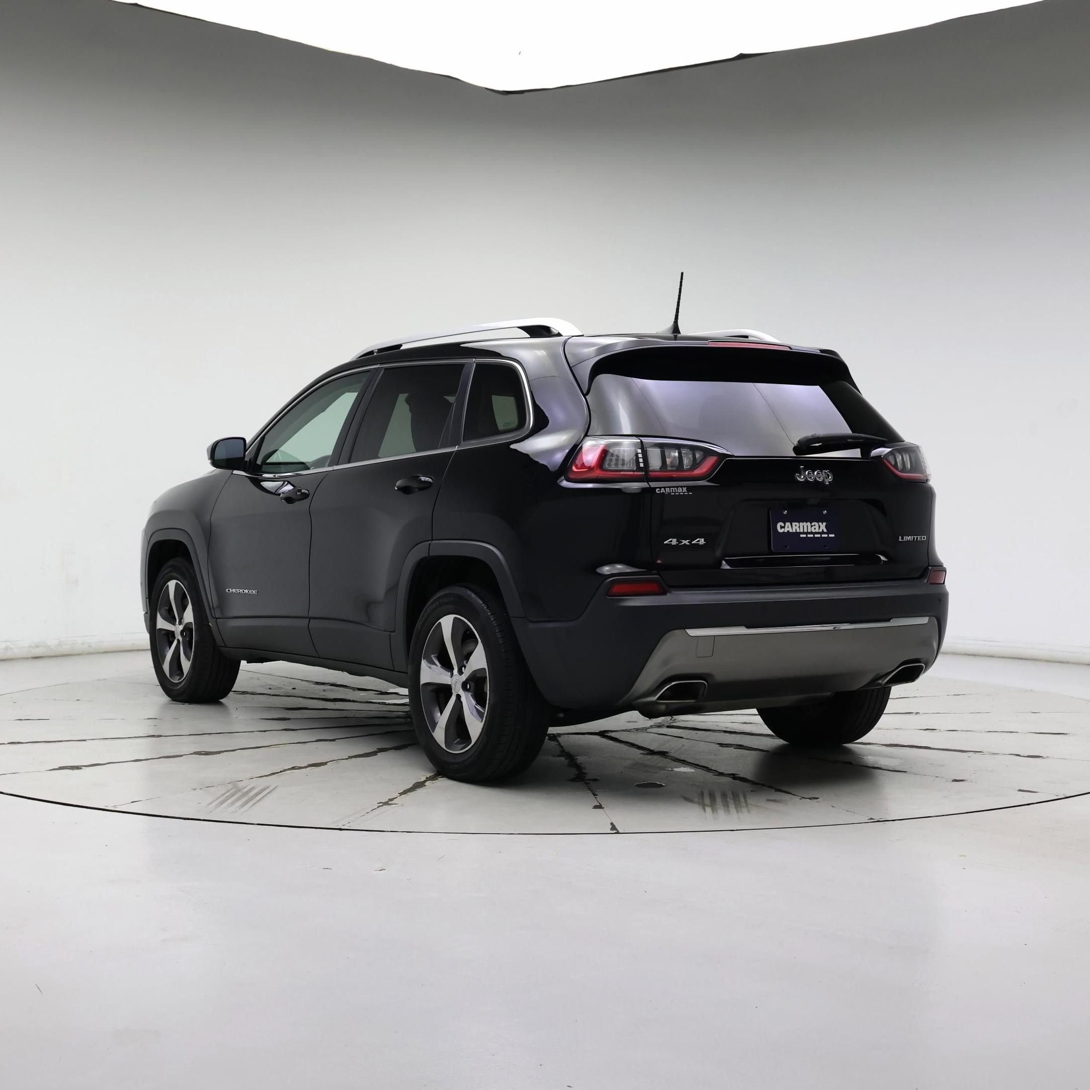 Thumbnail: 2019 Jeep Cherokee - 2