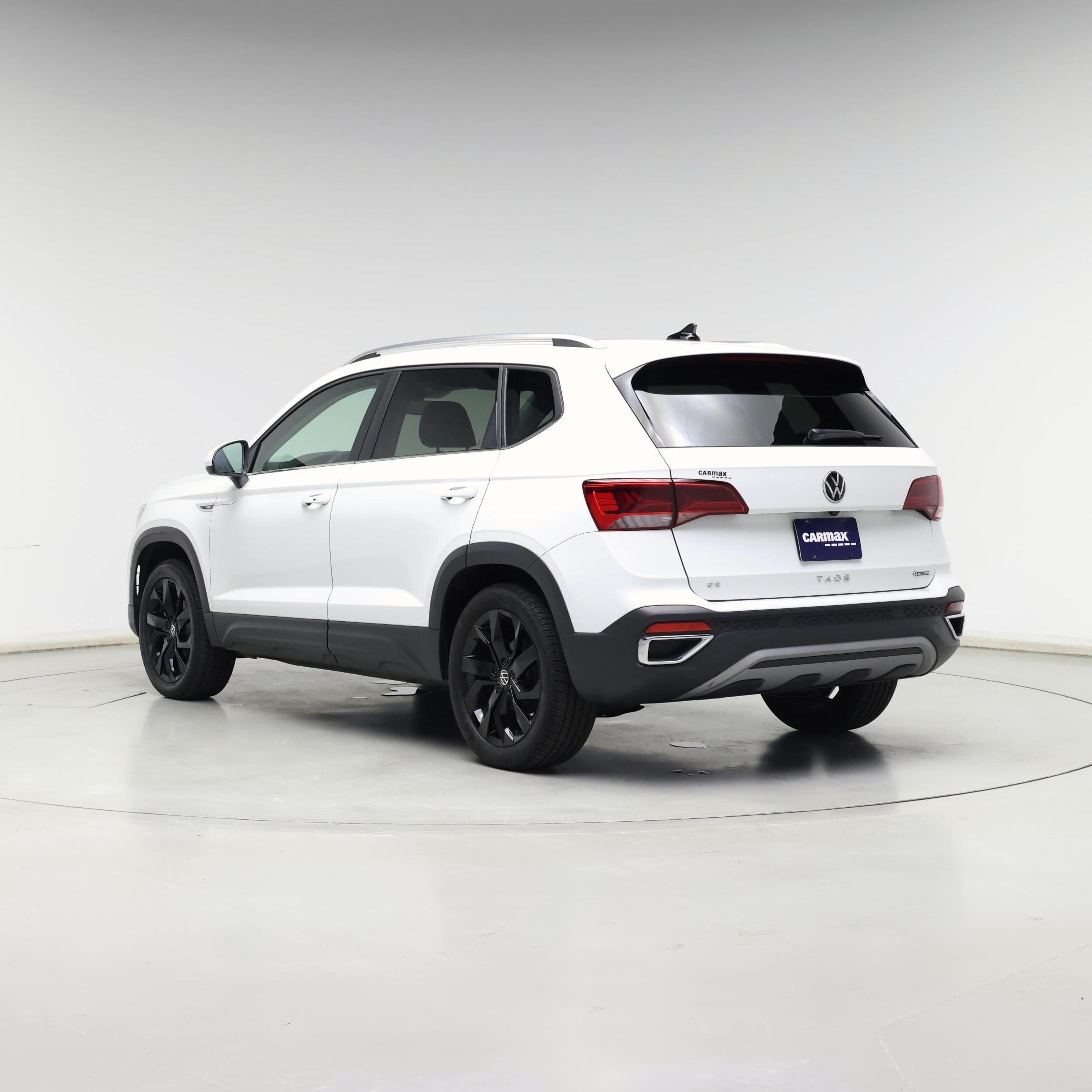 Thumbnail: 2023 Volkswagen Taos - 2