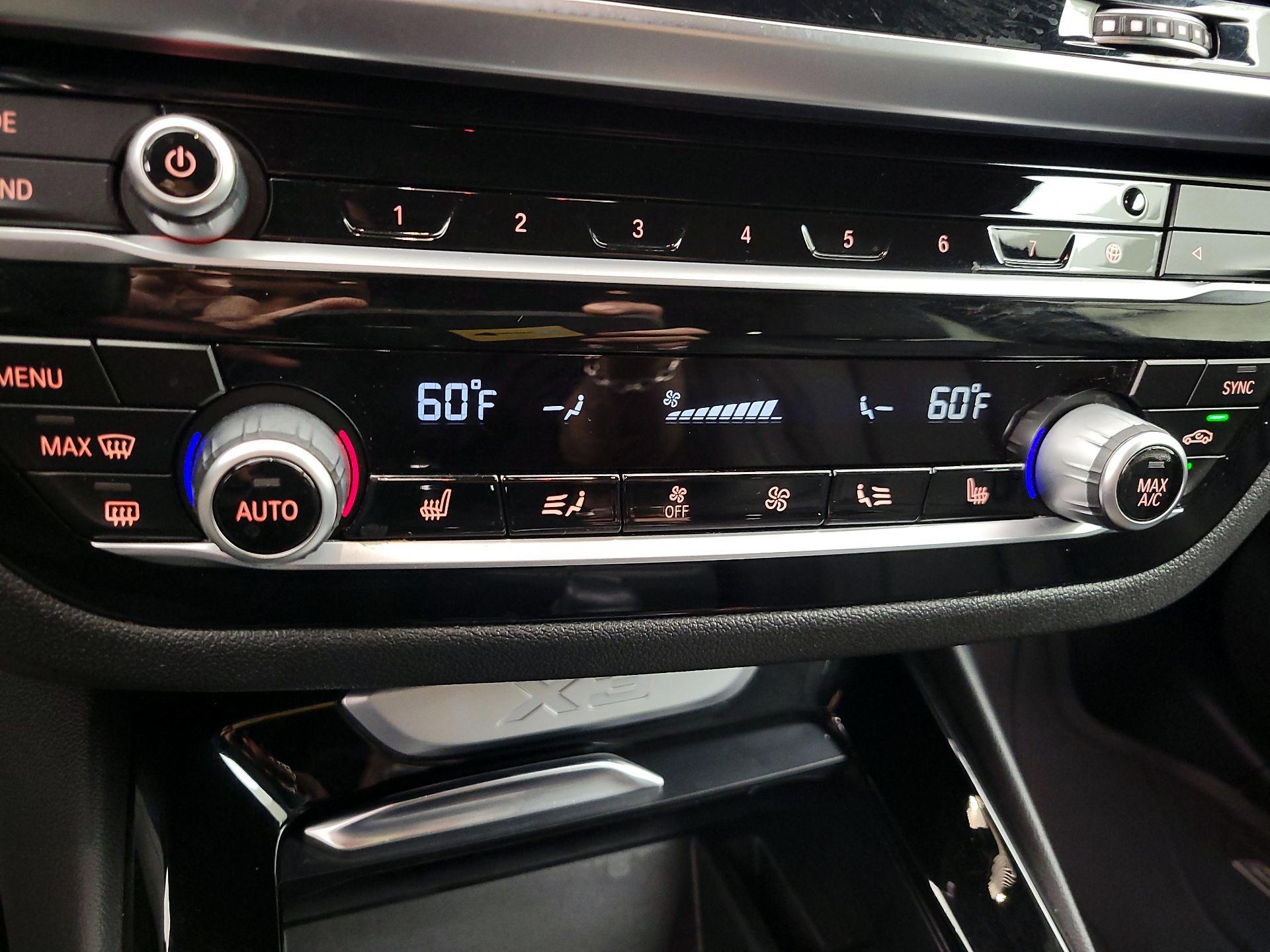 Thumbnail: 2019 BMW X3 - 16