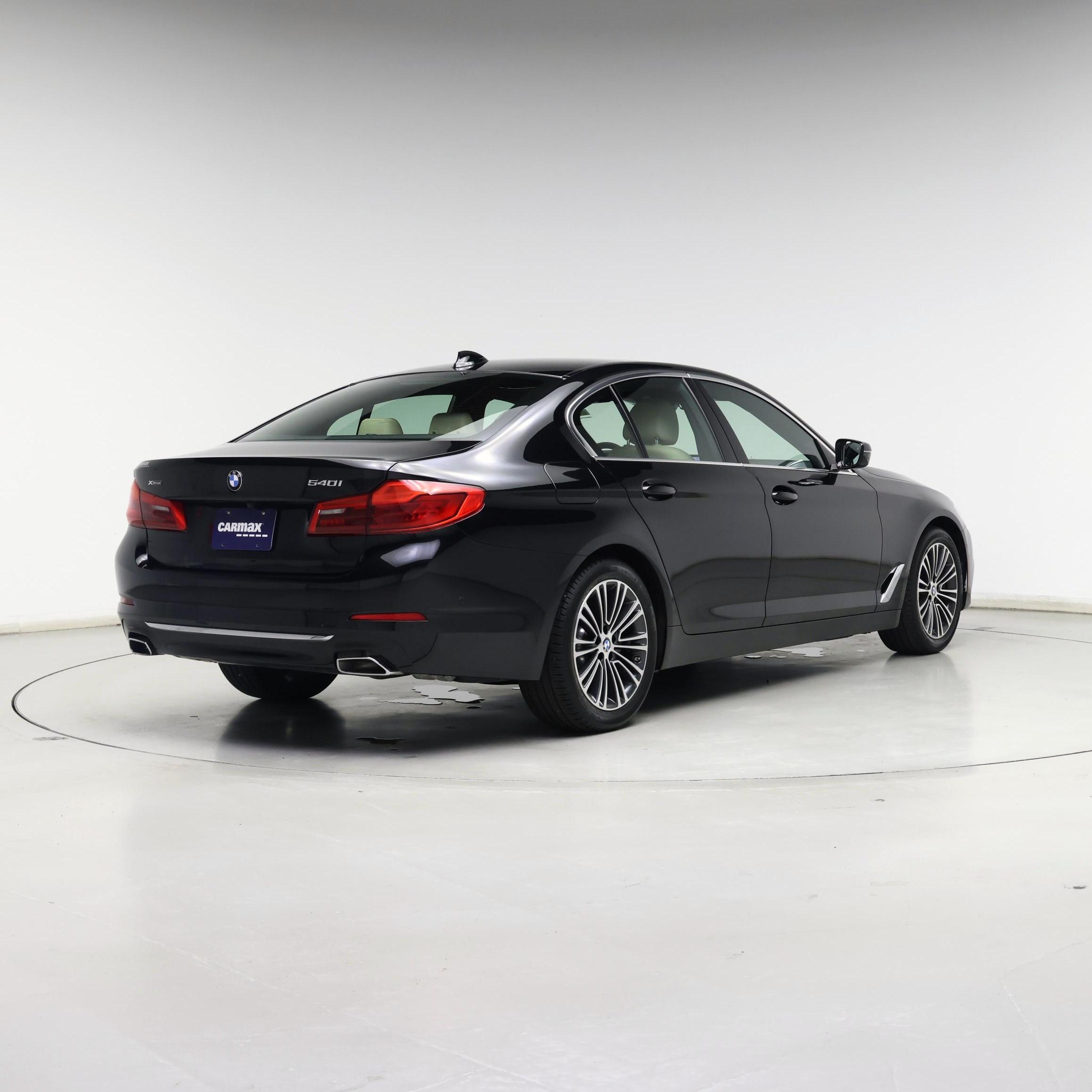 Thumbnail: 2019 BMW 5 Series - 8