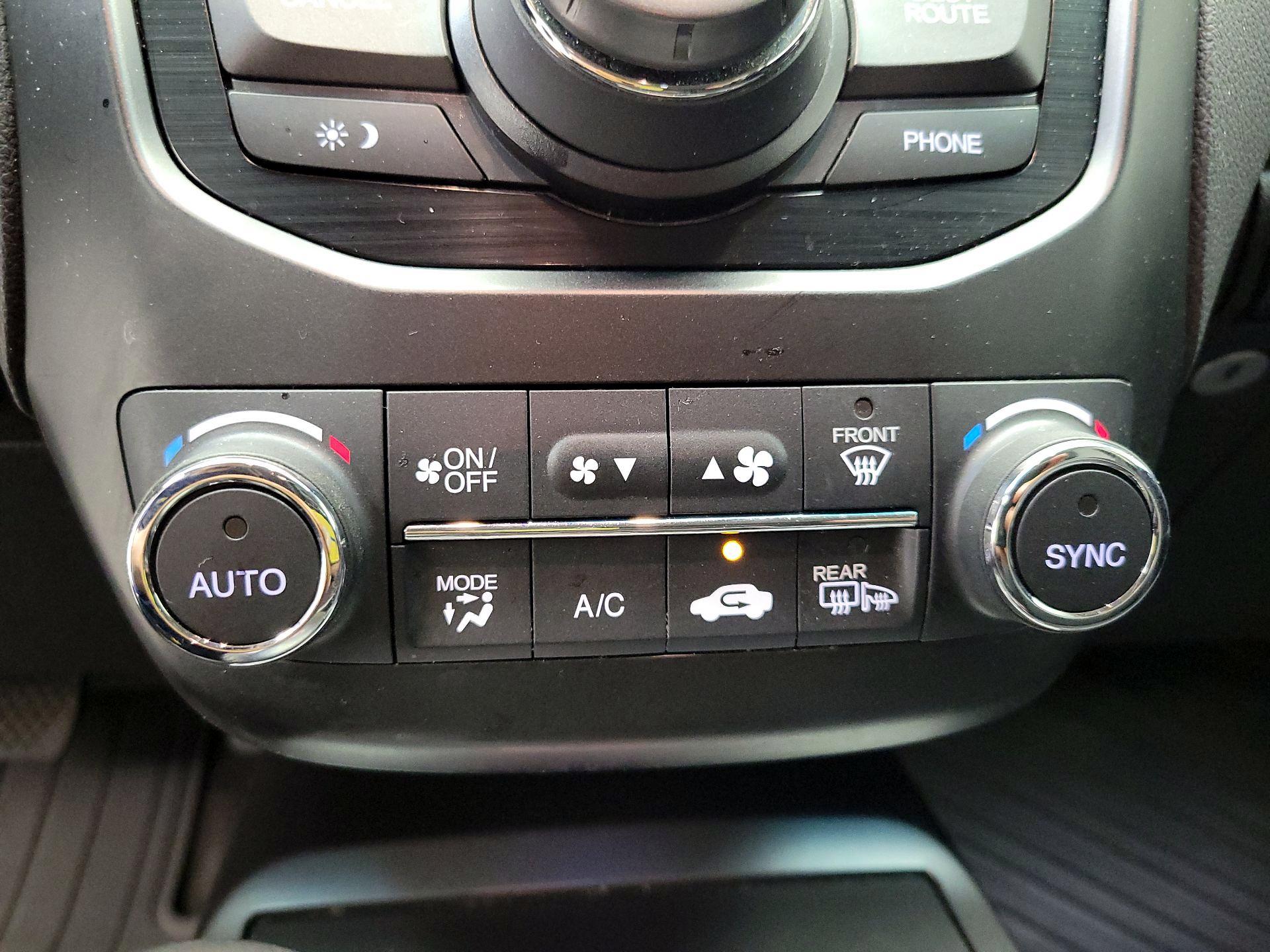 Thumbnail: 2015 Acura RDX - 16
