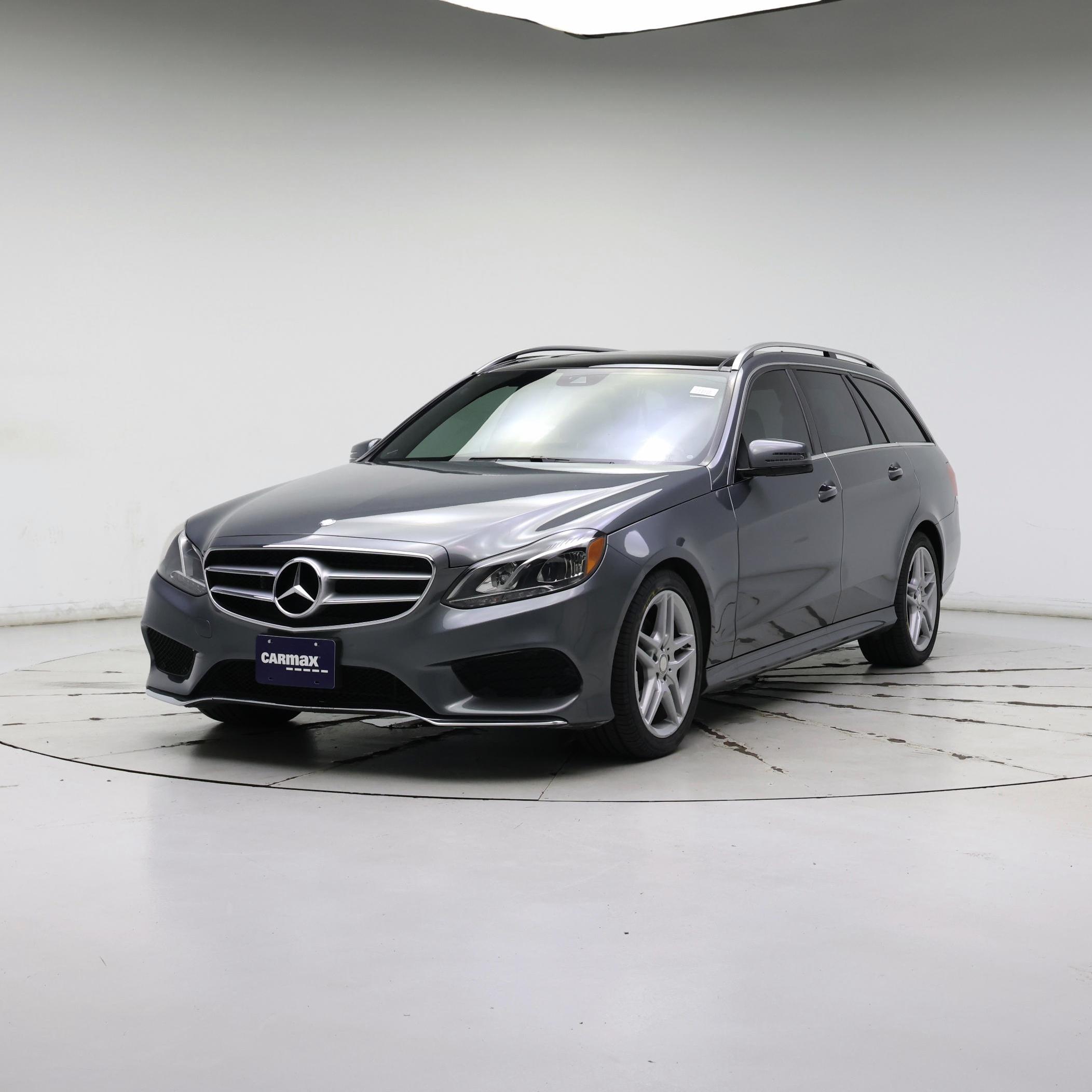 Thumbnail: 2016 Mercedes-Benz E-Class - 4