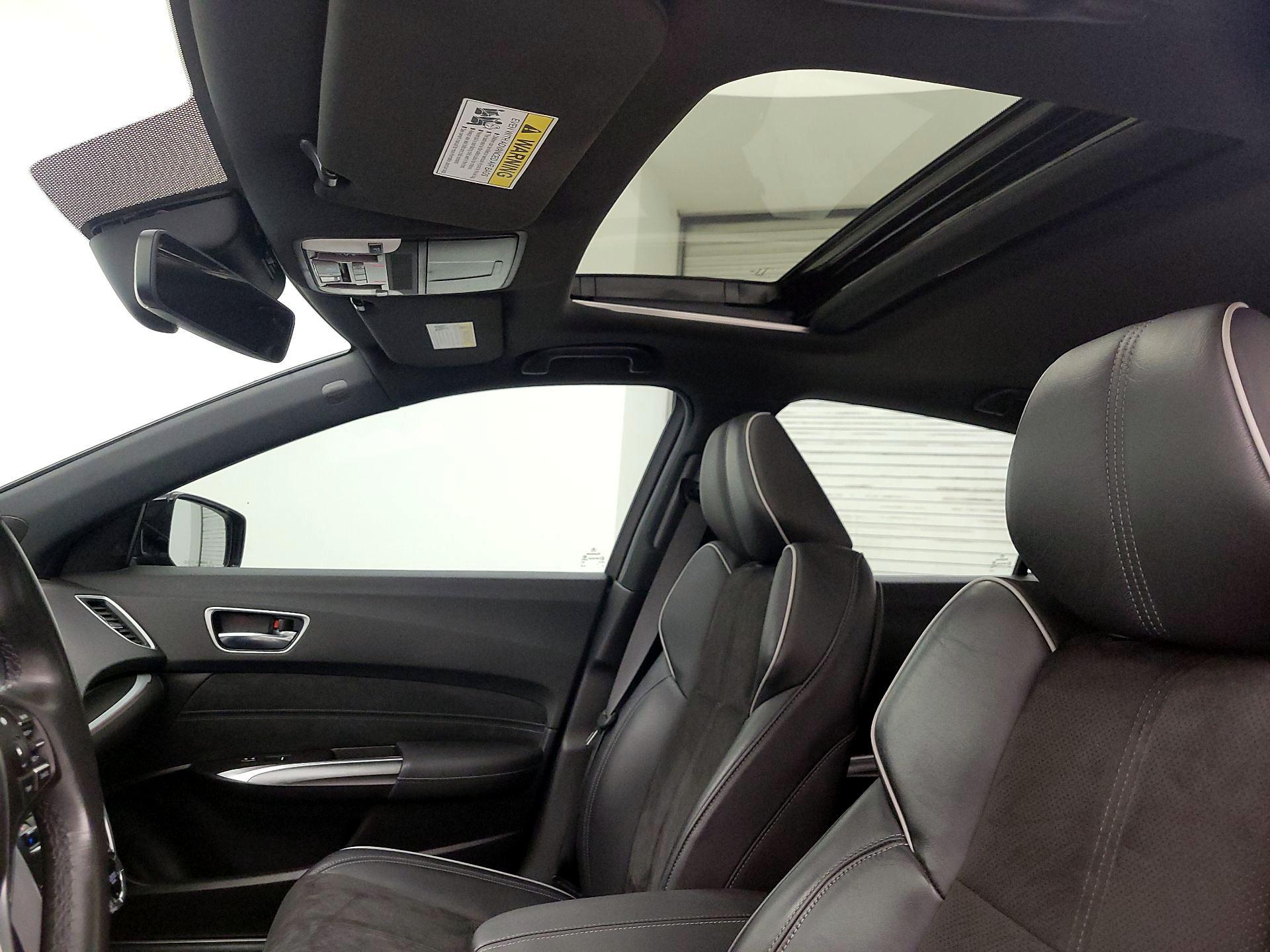 Thumbnail: 2019 Acura TLX - 20
